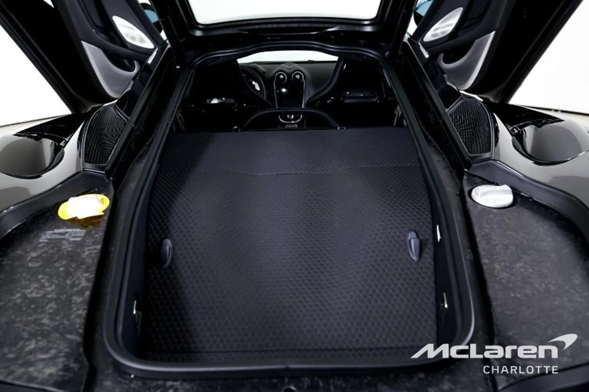 mph024_351458971_Used_2025_Mc_Laren_GTS_0bca6eb540