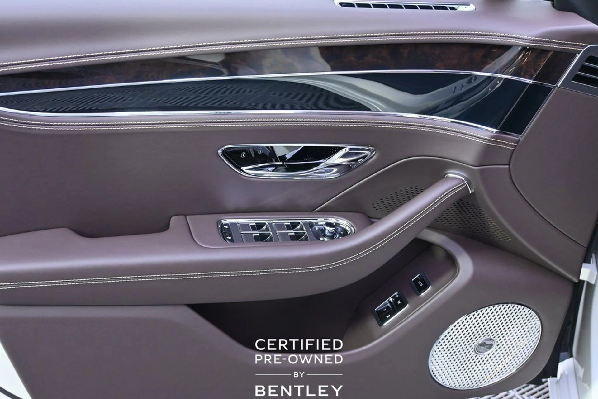 mph024_3514725529_f1c2bd304caf48fcbe512f76aee4602e_e02ee95cb8