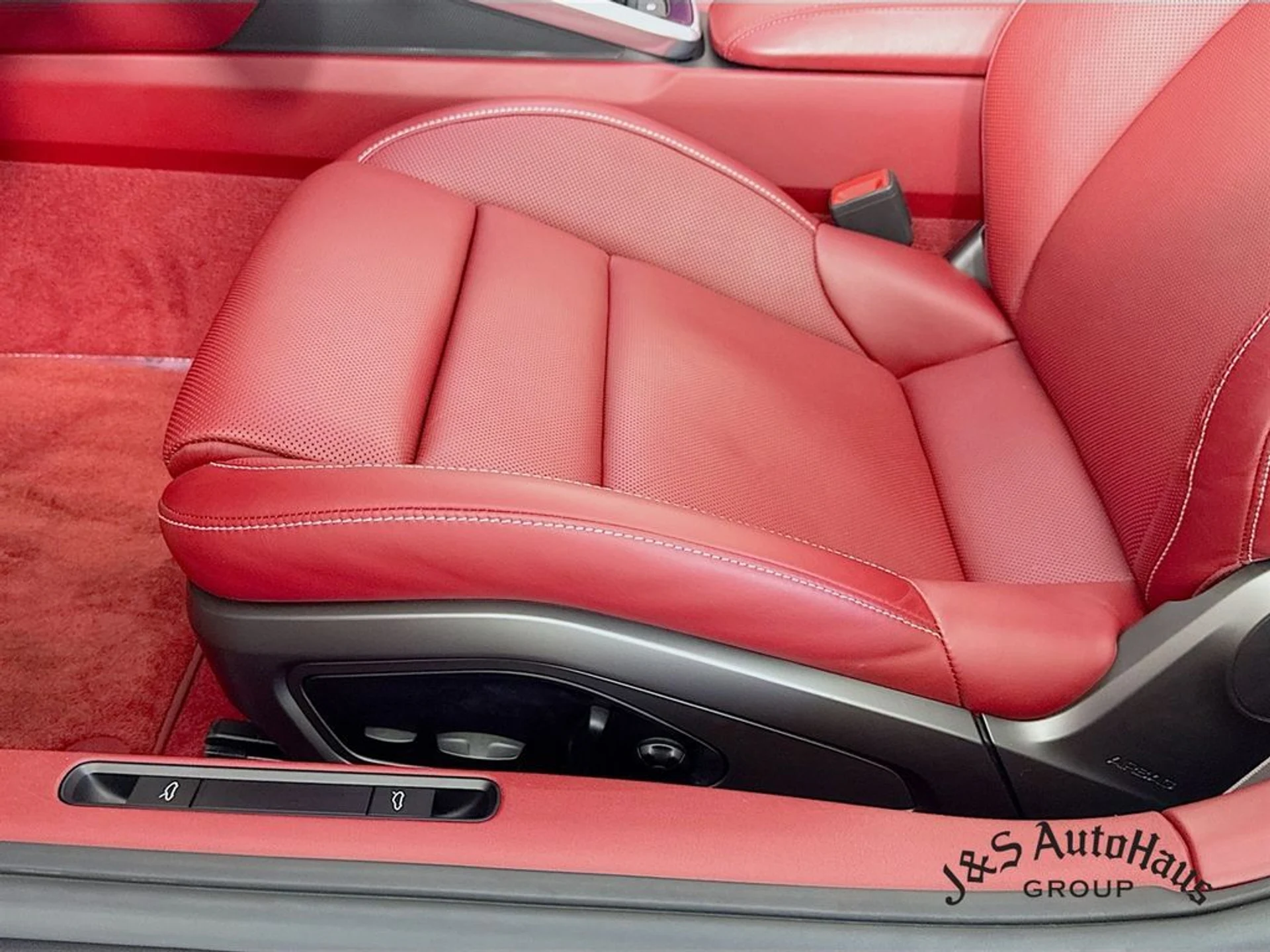 mph024_3515010483_mwxmhmlz8aq67rd0a17yikivdfq3_f240686cc6