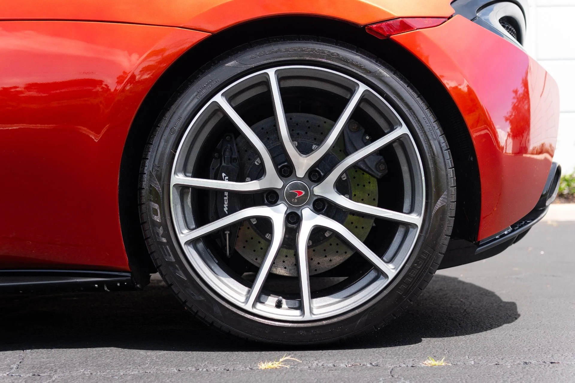 mph024_352340985_Used_2018_Mc_Laren_570_GT_1778087096_1a57b35a2d