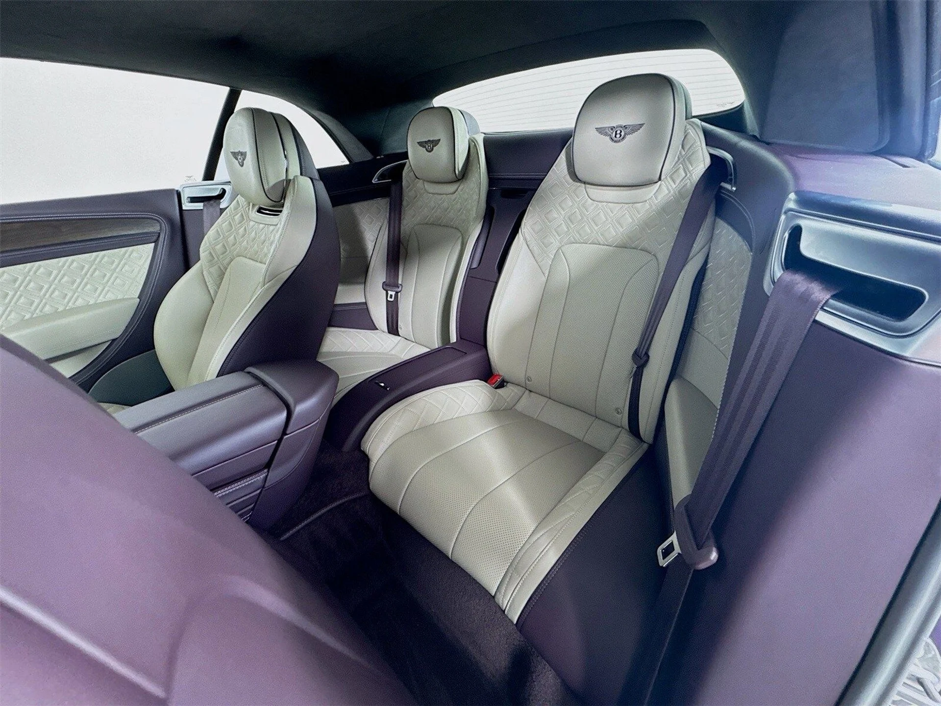 mph024_3533784018_db61a8cd0b3cb999d8861944f33cd533x_34b03dda3b