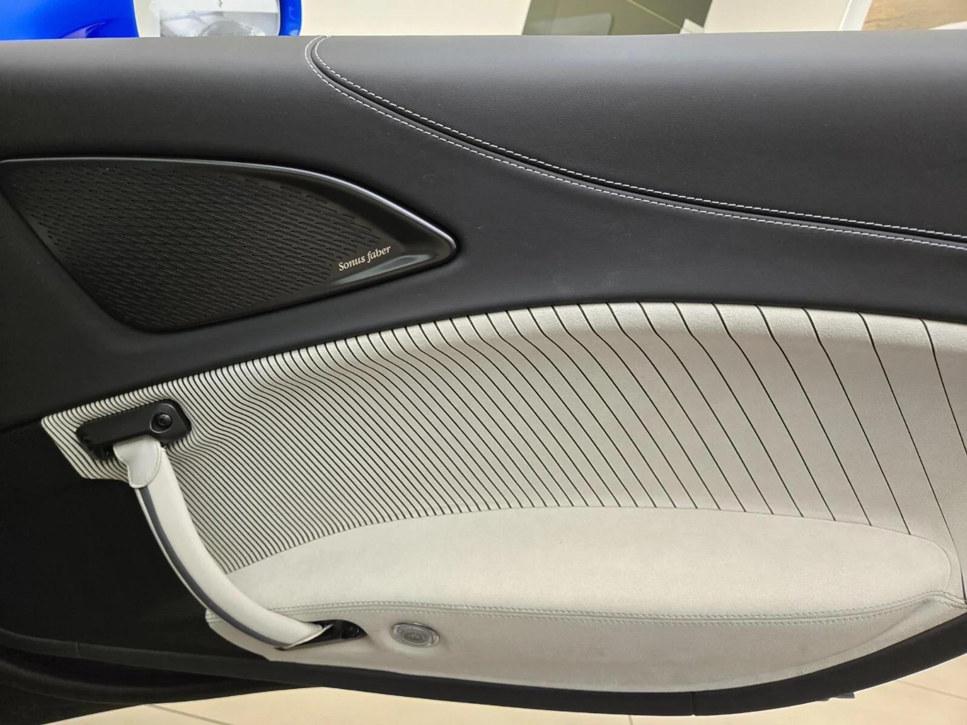 mph024_3539041637_Used_2023_Maserati_MC_20_1765004041_b8007439c4