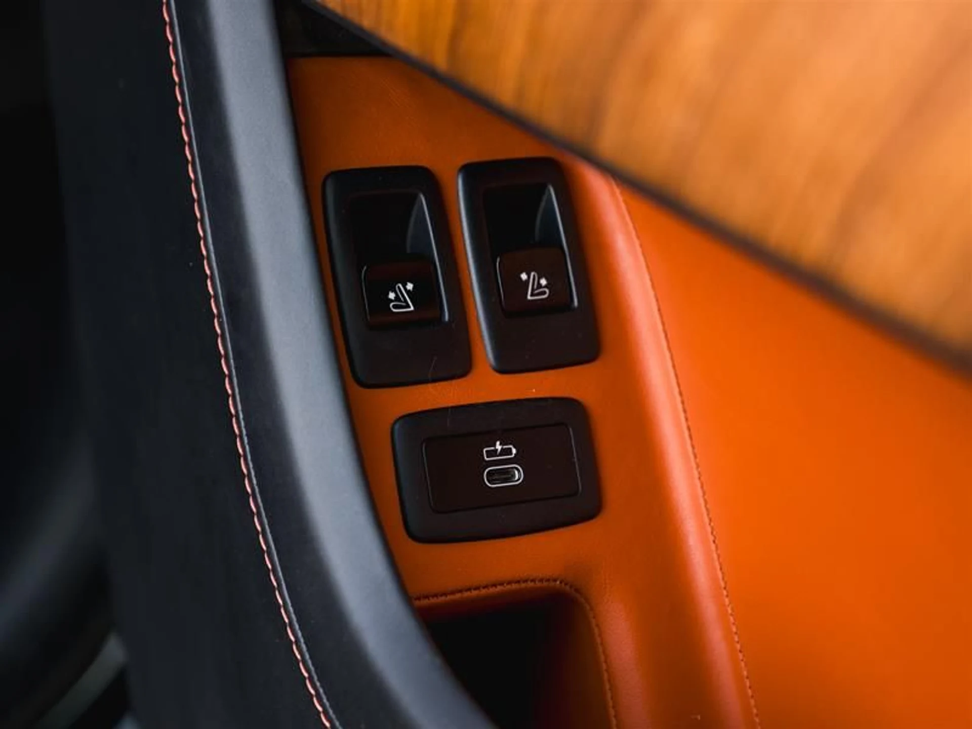 mph024_3539260226_wrkwy2tw_35368efd30