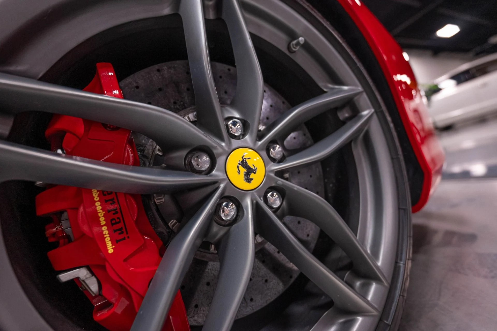 mph024_3559098148_Used_2018_Ferrari_488_GTB_1786120239_26542bd73a