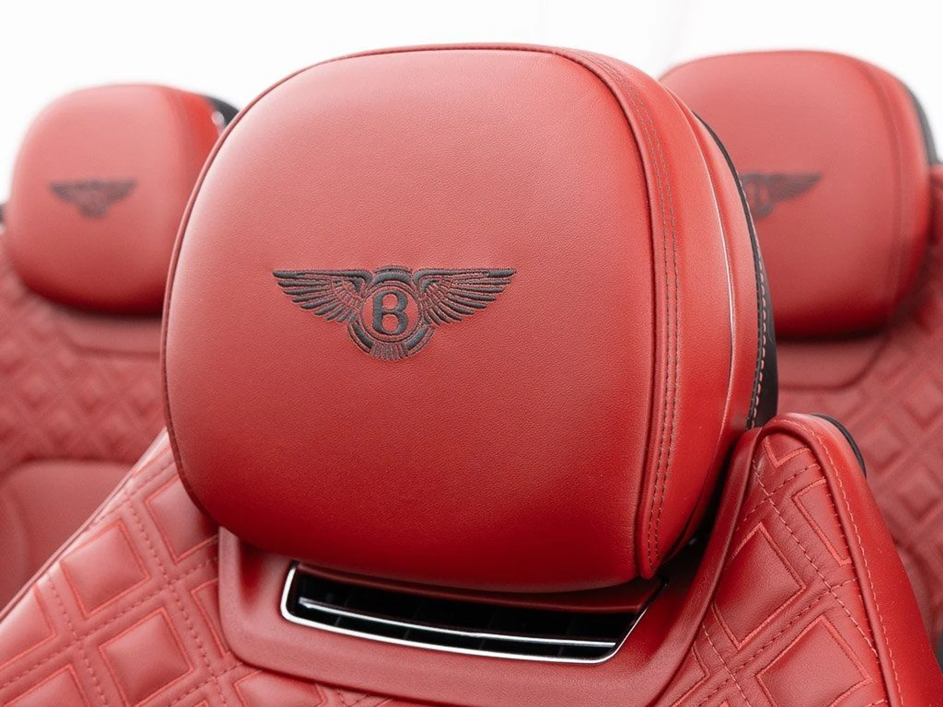 mph024_3561555959_0db7921462ab294332d212a2a71bb329_34da043a44