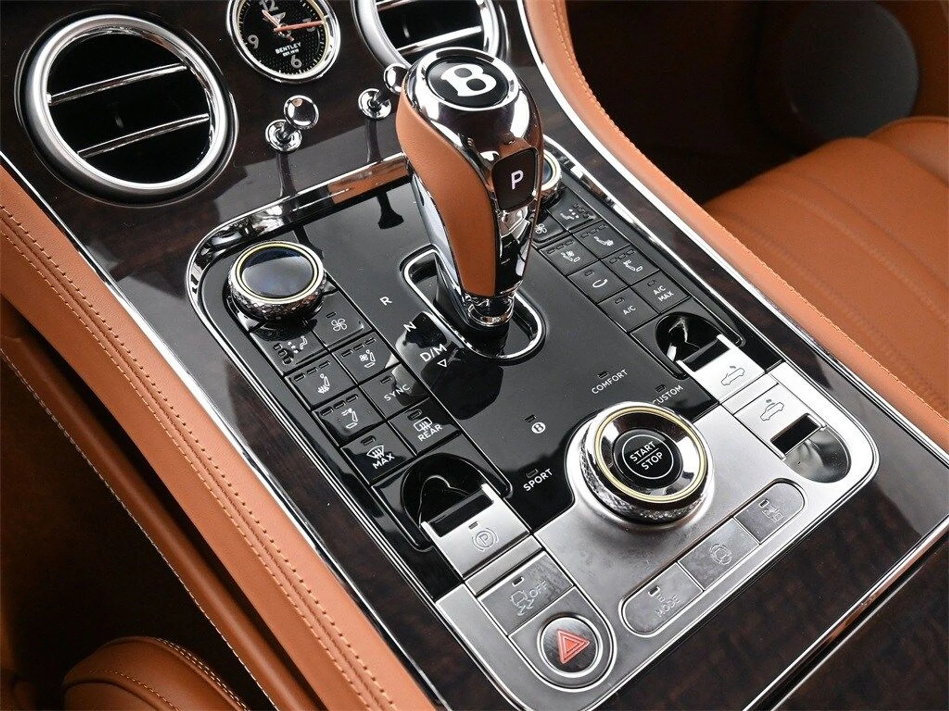 mph024_3561914949_cdddbc97f4c2a9a46b7634154f4516b1x_42ae136984