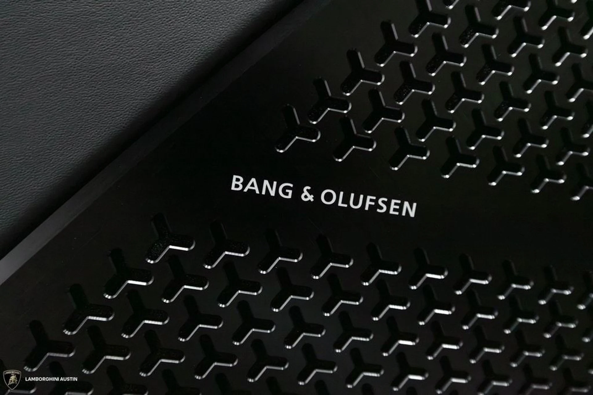 mph024_3569453694_bf1a0ed9b910ff05c4f524747153f303x_1105b9cfe5