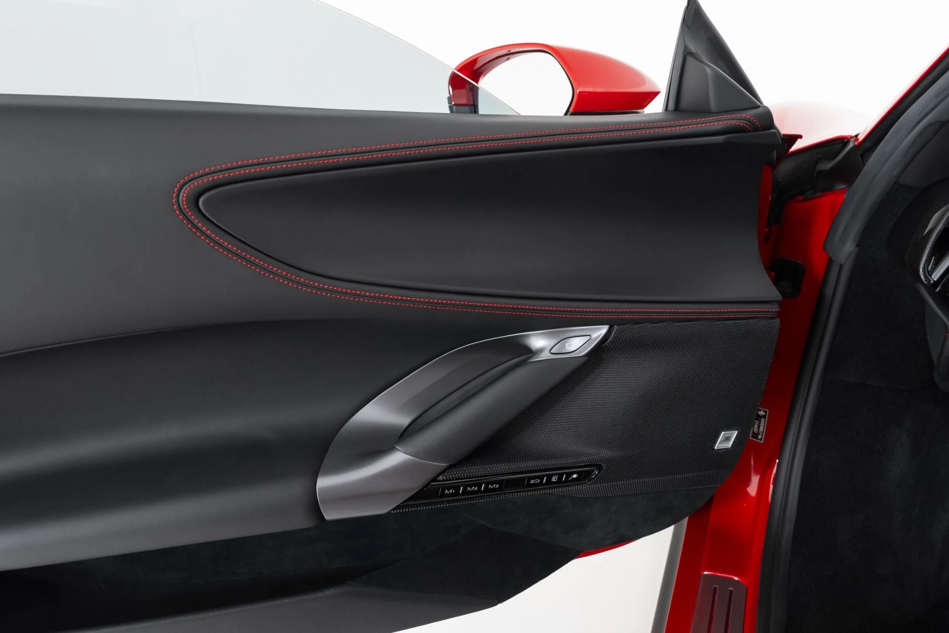 mph024_3574920837_Used_2023_Ferrari_SF_90_Stradale_1755717820_4e3e5637dc