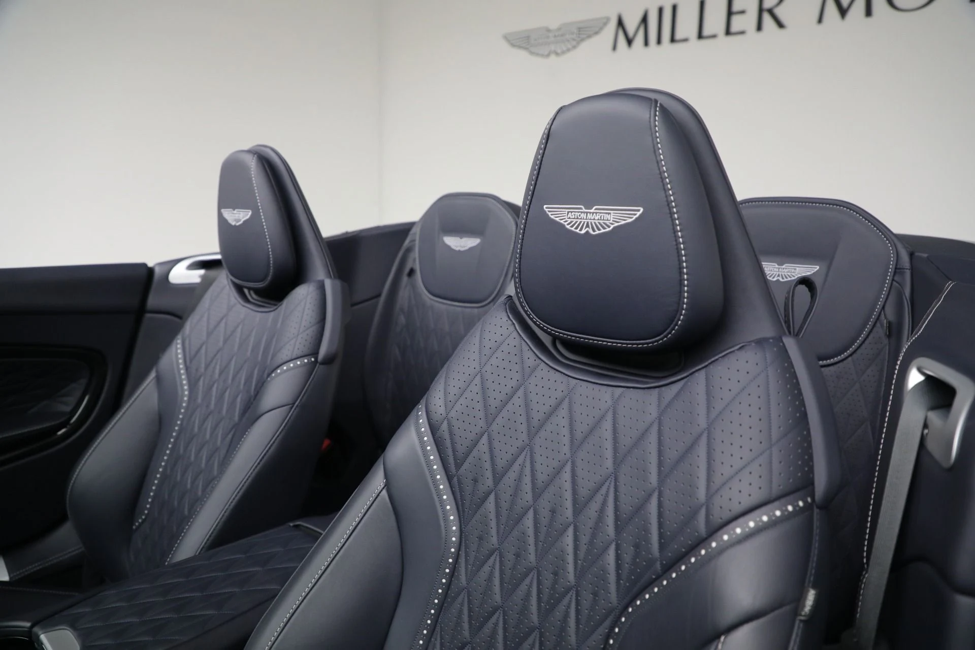 mph024_3593082069_Used_2024_Aston_Martin_DB_12_Volante_1150d5a908