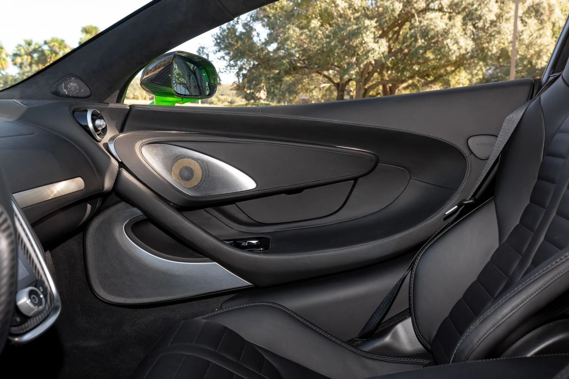 mph024_3608318078_466_p25_l_33ffebd3e1