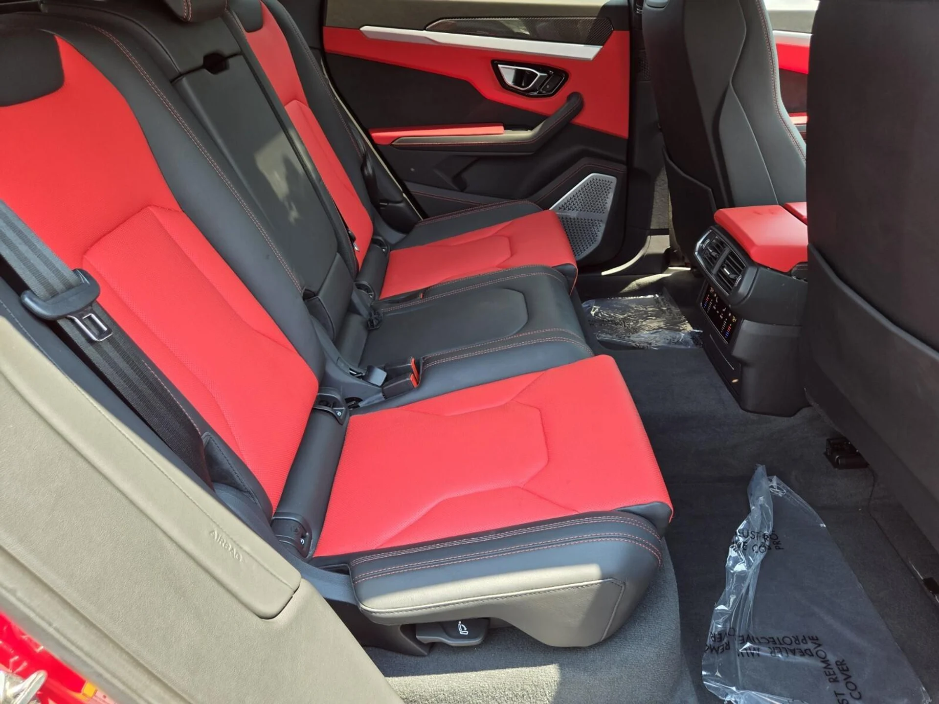 mph024_3615271168_Used_2020_Lamborghini_Urus_1754463400_a96a110755