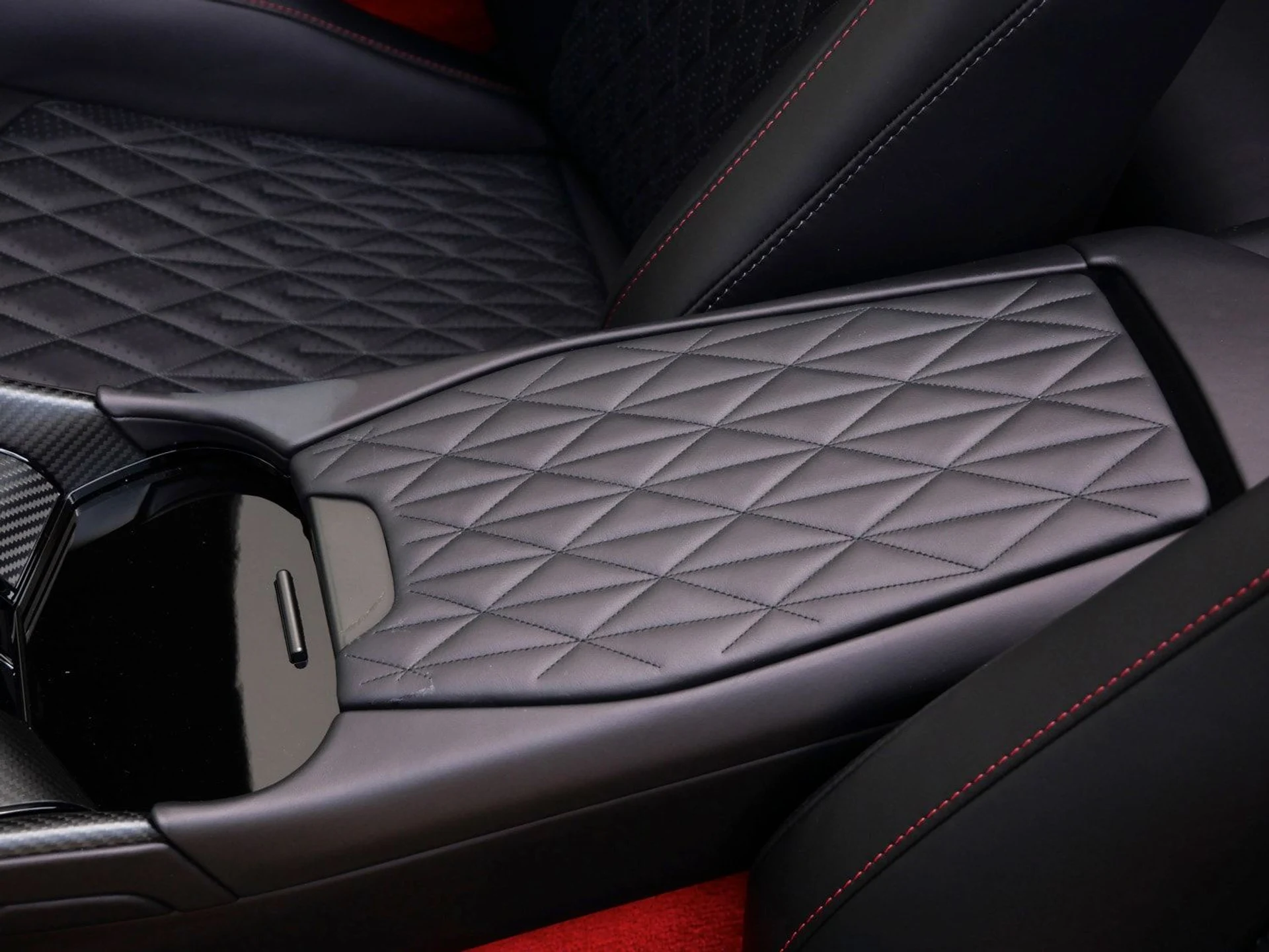 mph024_3618283186_b4b812a621934f43b89a92b590628bda_f9748c2117