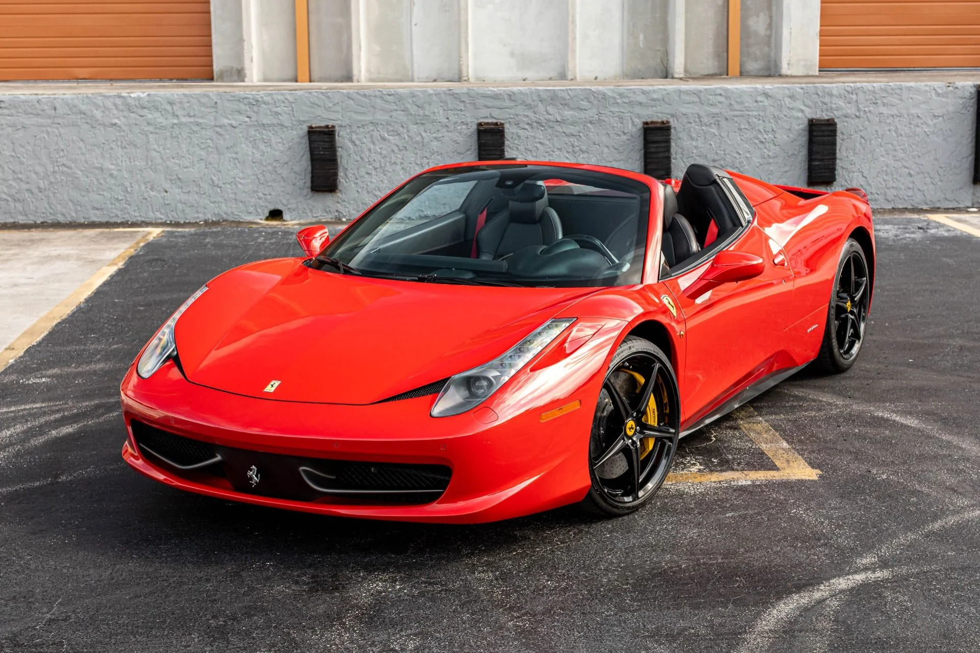 mph024_3631872961_Used_2013_Ferrari_458_Spider_Front_Rear_Parking_Sensors_Front_Lift_Carbon_Dash_Inserts_Central_Bridge_1655238519_afccc6b139