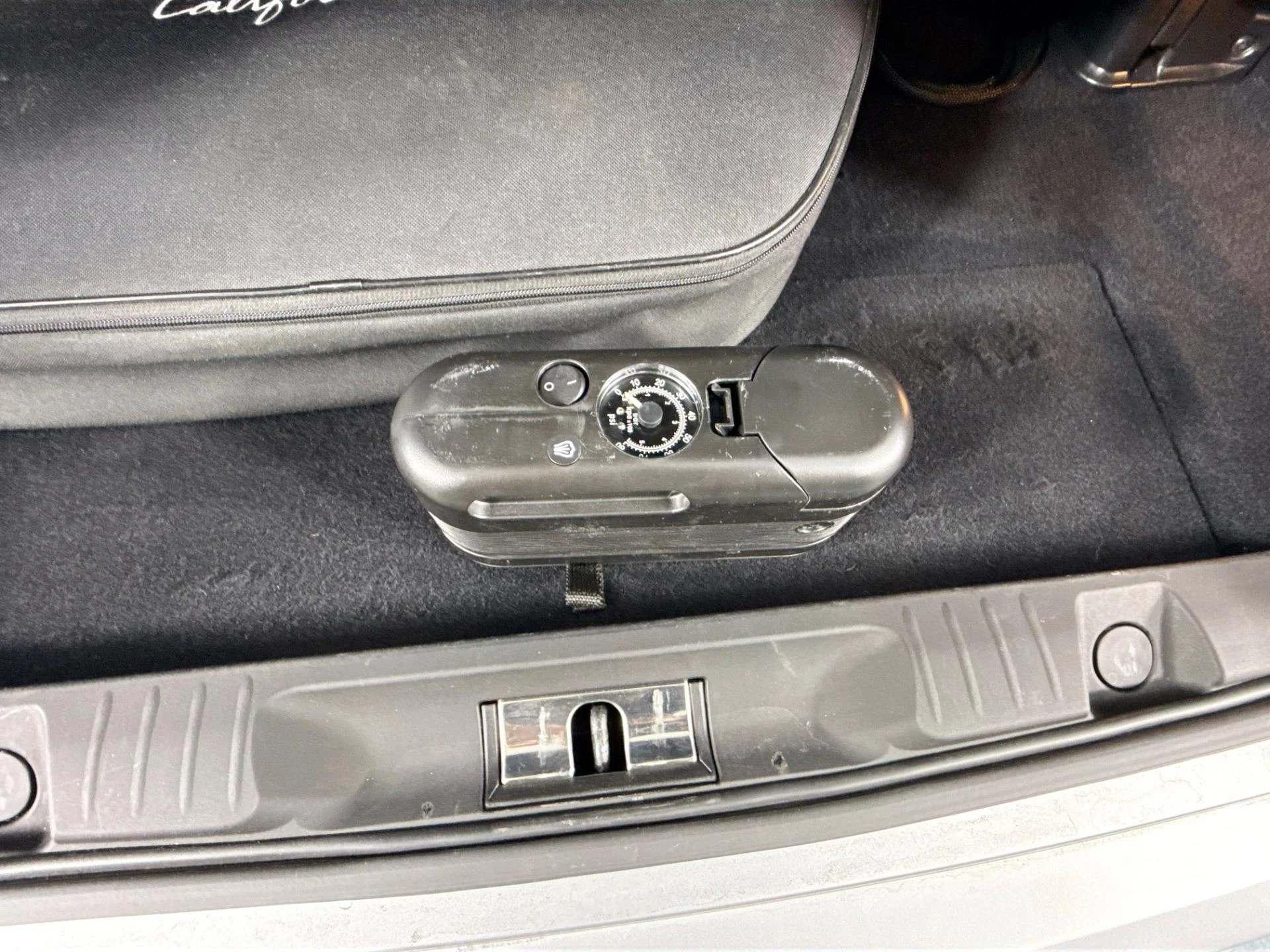 mph024_3633708882_Used_2015_Ferrari_California_T_1782334335_6ed063c921