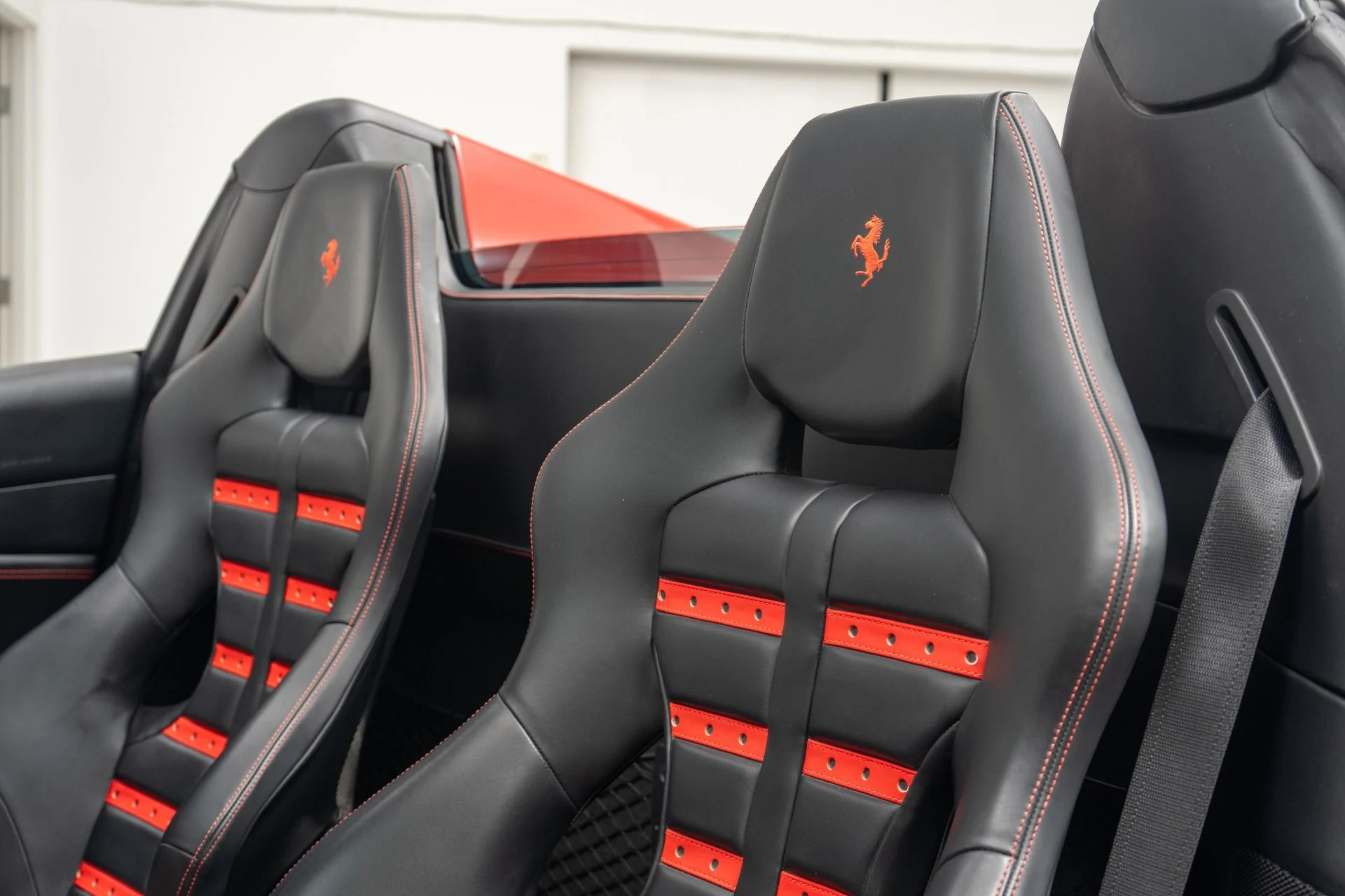 mph024_3639168198_Used_2017_Ferrari_488_Spider_1776892086_6260cfcc78