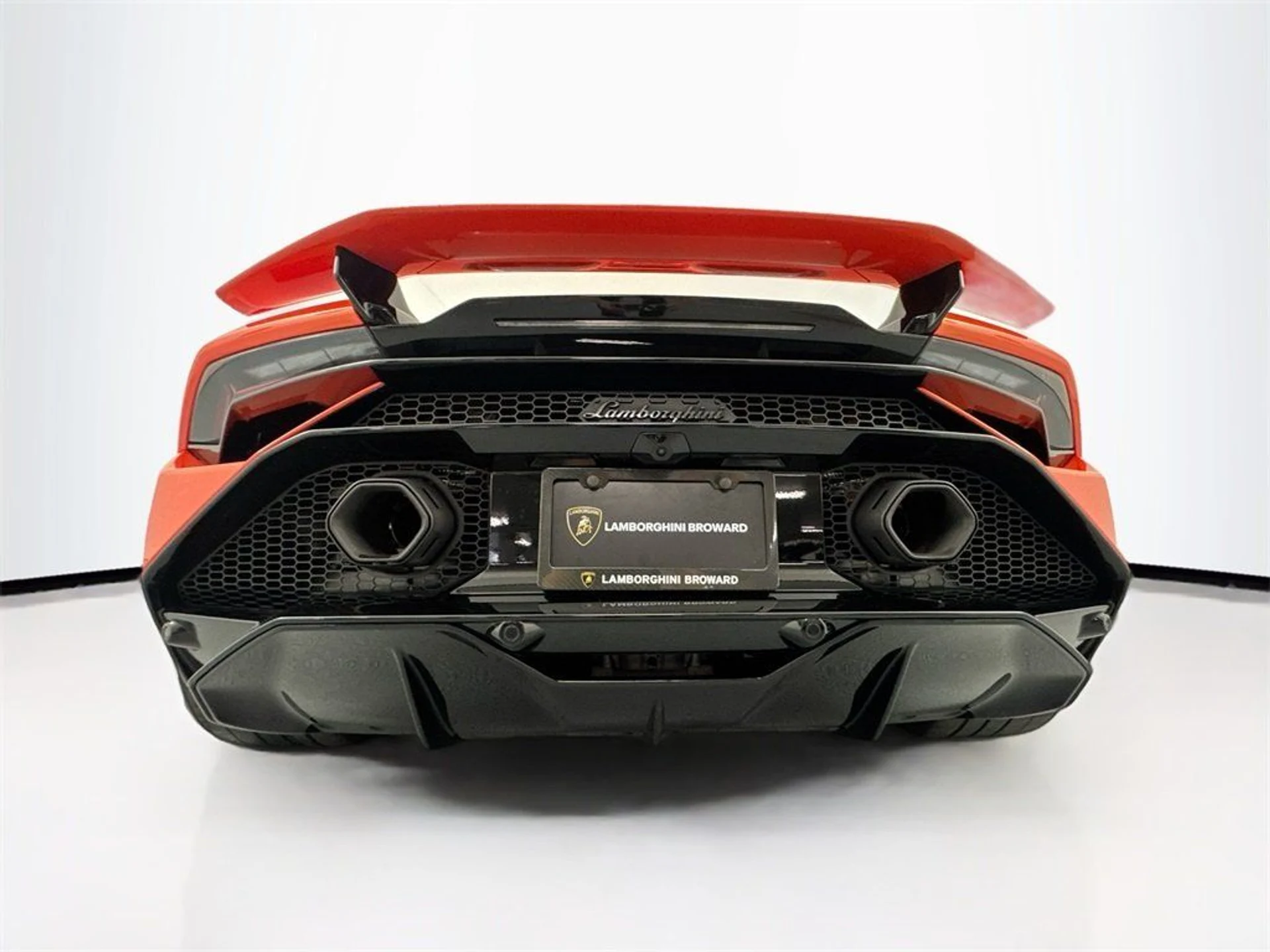 mph024_363989544_2721a29d7e6e4ed83d06f22d684524a3_801ba88232