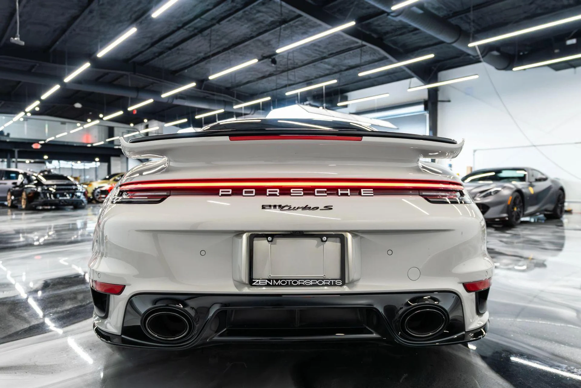 mph024_3641031690_Used_2024_Porsche_911_Turbo_S_Coupe_2_D_1781598404_52da321264
