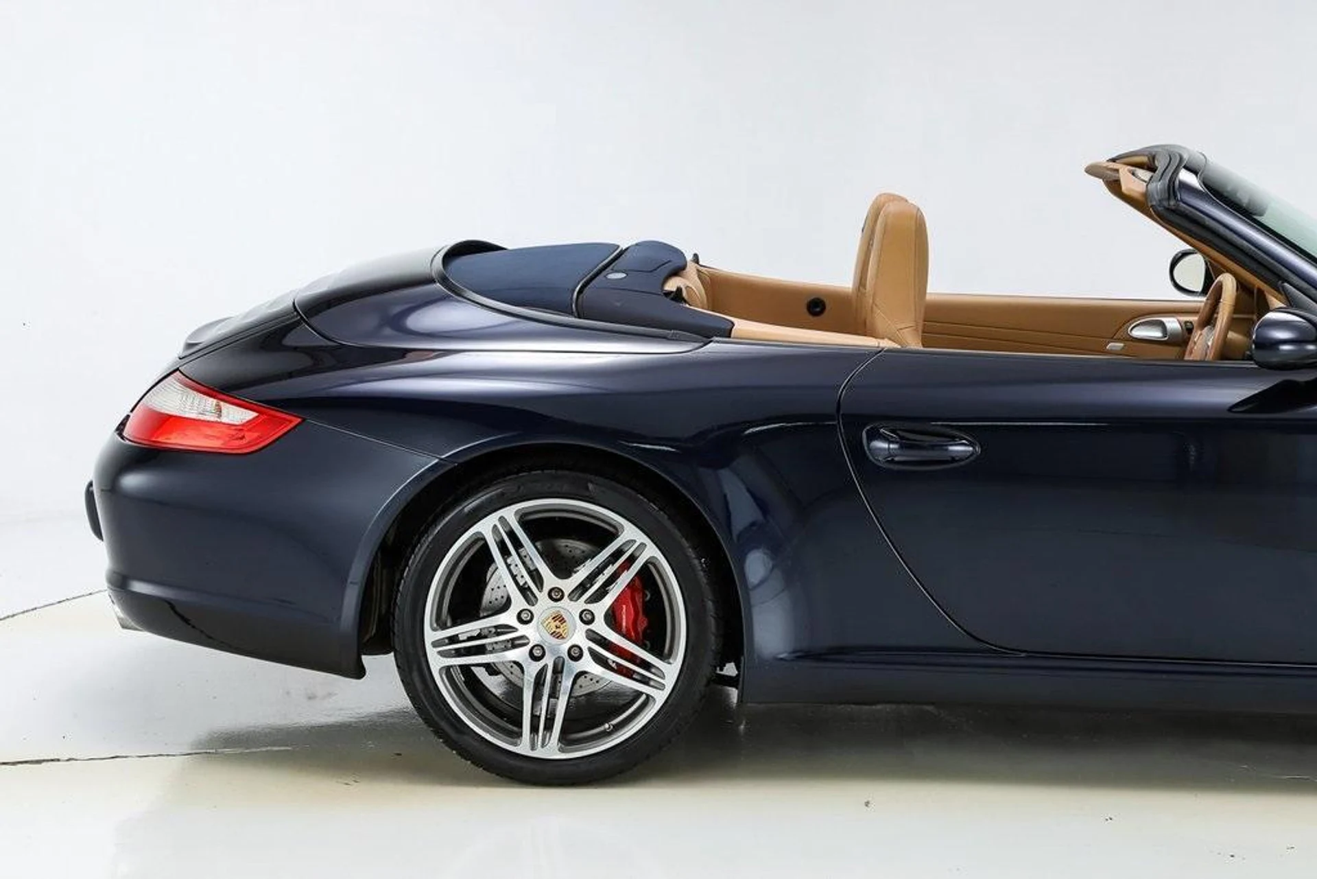 mph024_365136651_j2ntnuaae34_Gp4p_OL_Fk_Obk_MM_Fs_M_2cc4778dc4