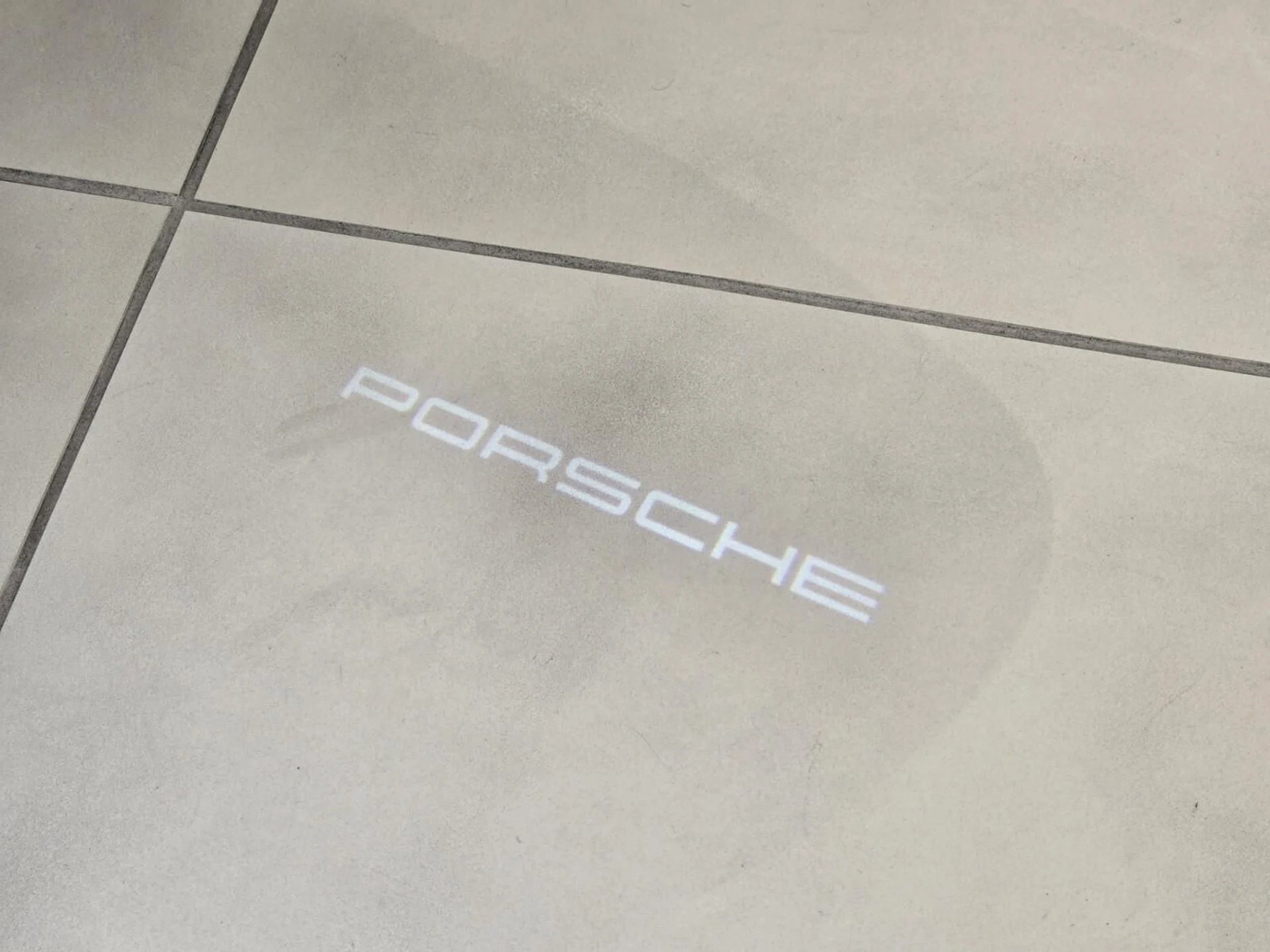 mph024_365904940_Used_2021_Porsche_911_Turbo_S_1753164628_58671b7042