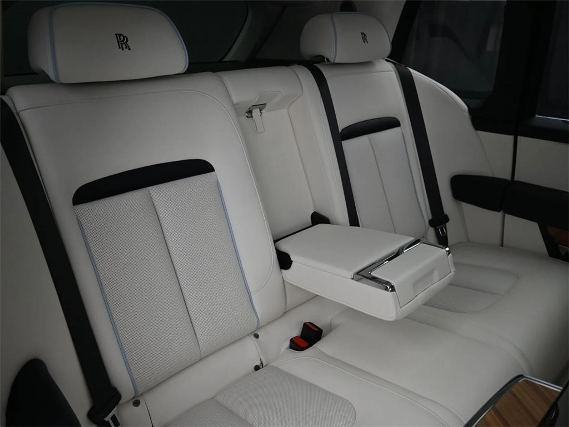 mph024_3661711728_p_Zcw_Yme3n_ATD_7_Sg_Mx_X_Xo0uxn8_LI_a4244d5194