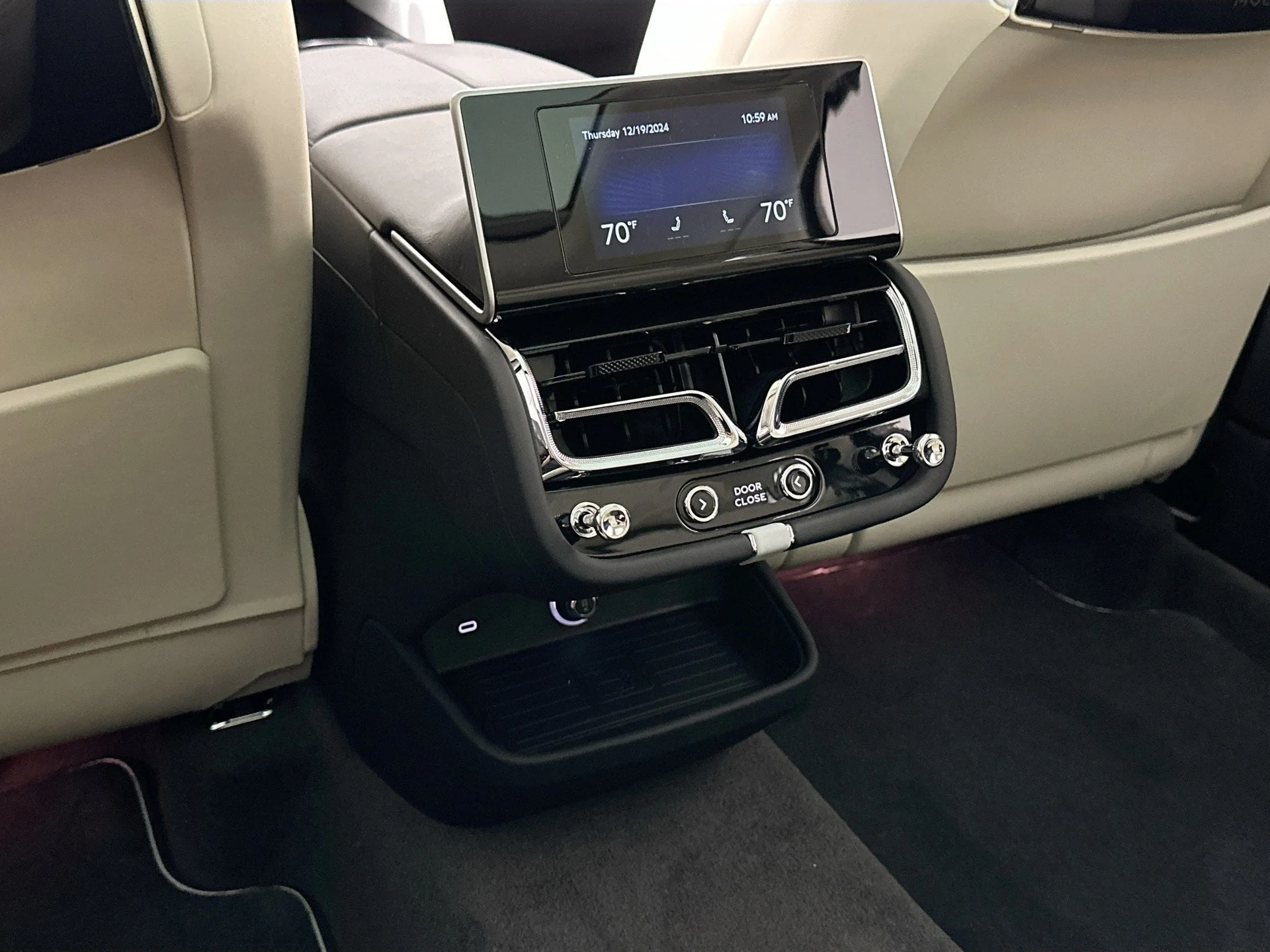 mph024_3678896515_25_890f56cd97