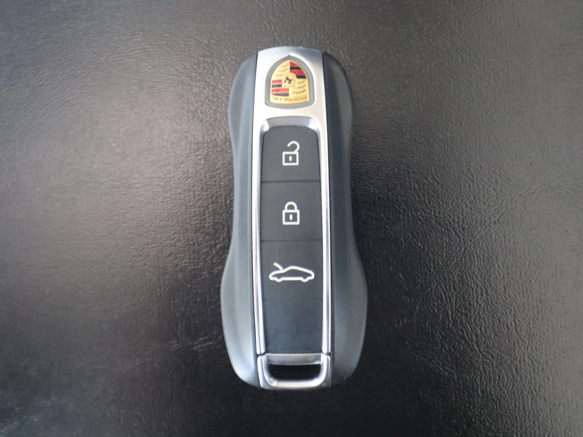 mph024_3686206805_2c8d3797d15abc64284f5020f0d4063bx_ae1caa5259