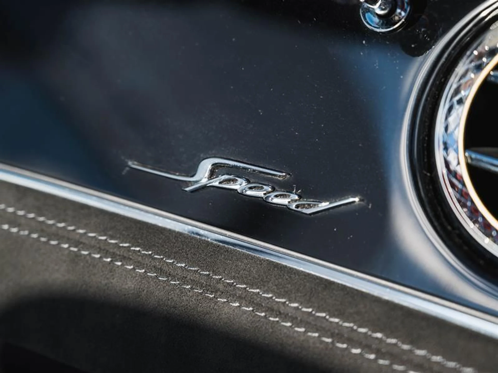 mph024_3688573493_xnxltcl0_cda2f7c1f5