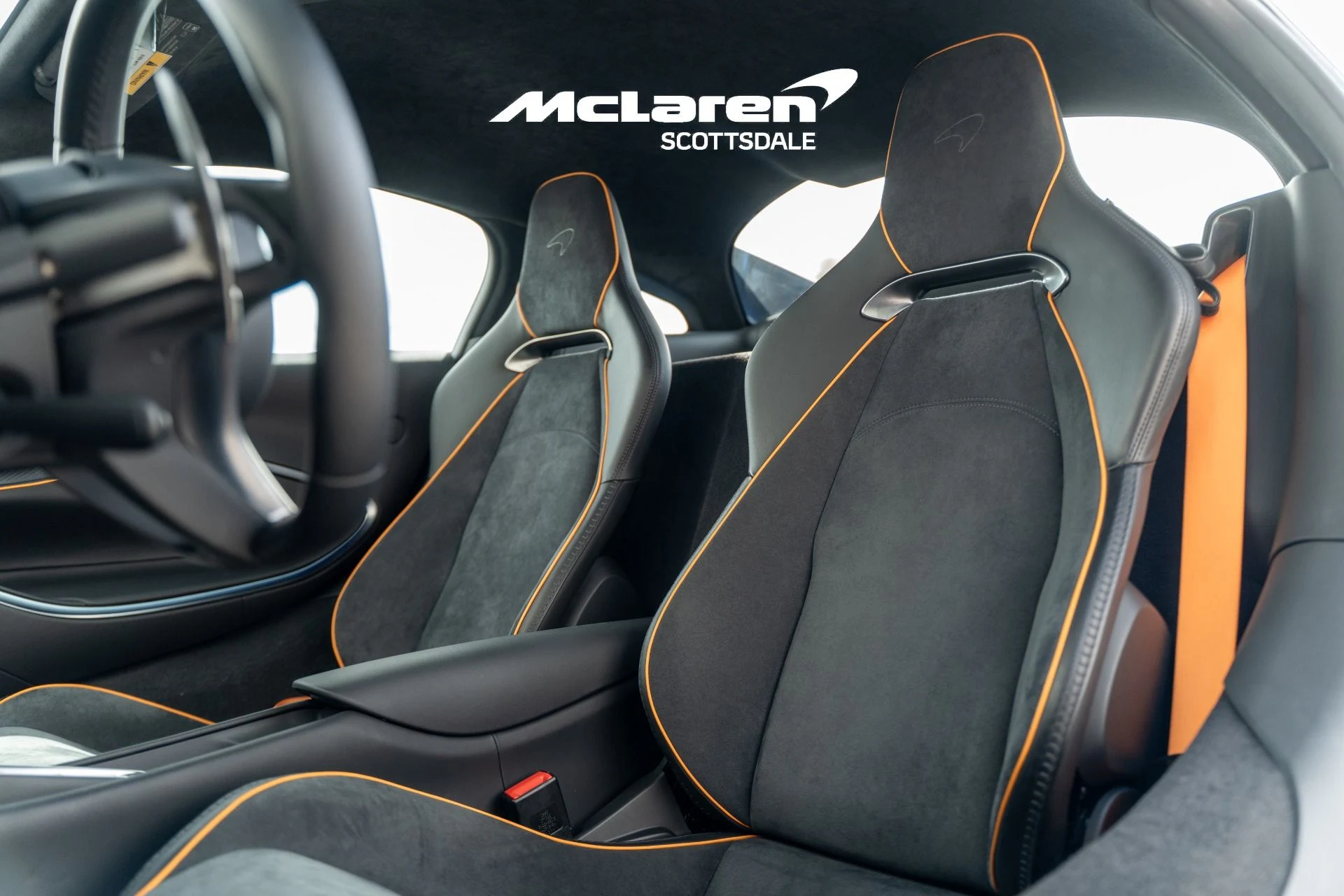 mph024_369173716_Used_2023_MCLAREN_ARTURA_VISION_1771040558_f1af882cb7