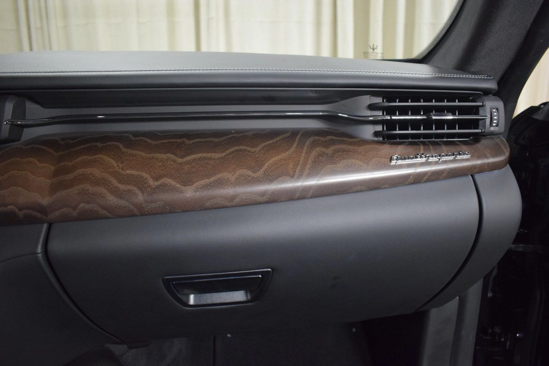 mph024_3697888909_55529de90477e6c22aa1a2e850734c16x_09eff60fdc