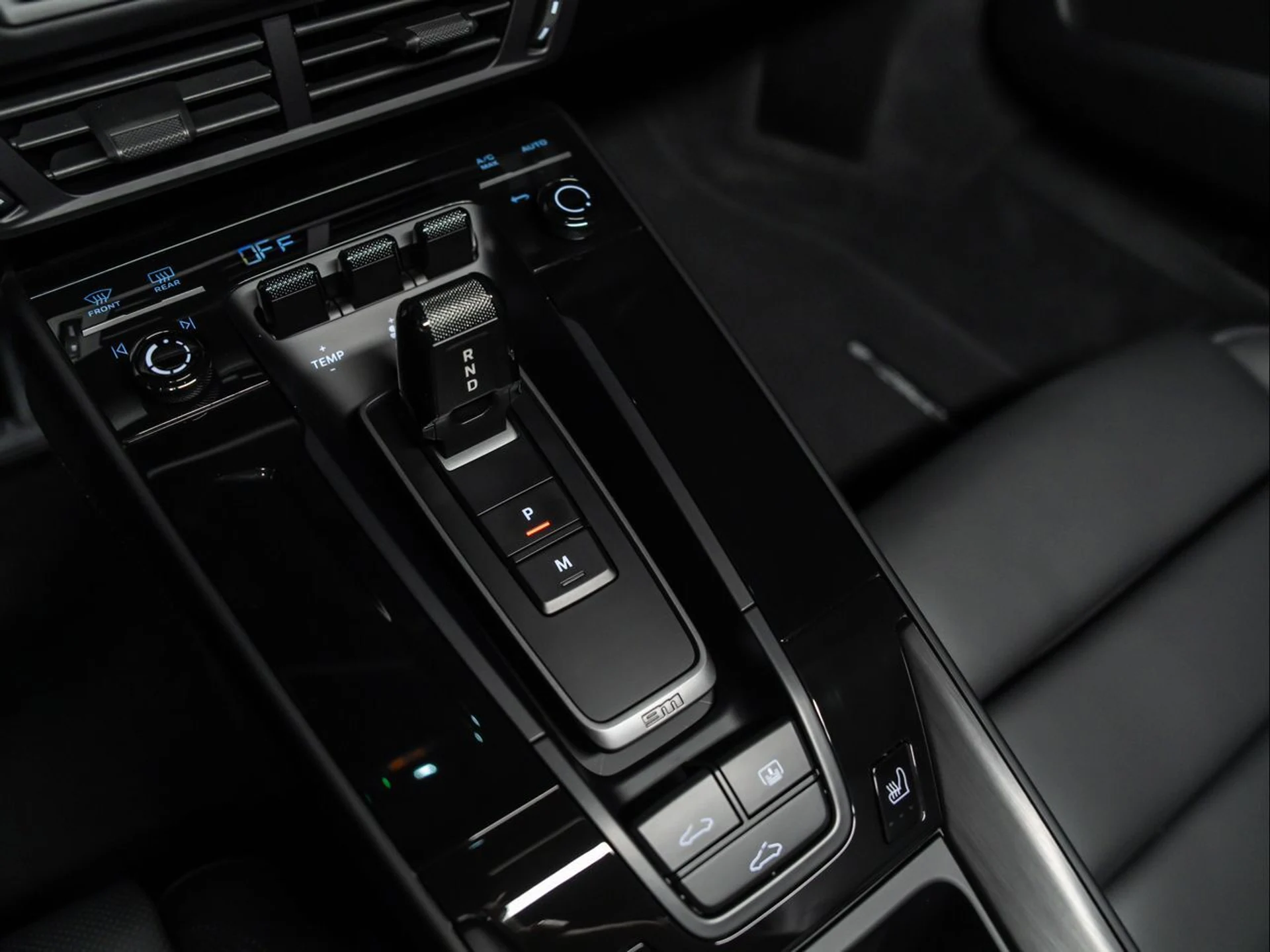 mph024_369960234_cdbc1d796f69d1f75de5623c670852e0_fb5d9091dc