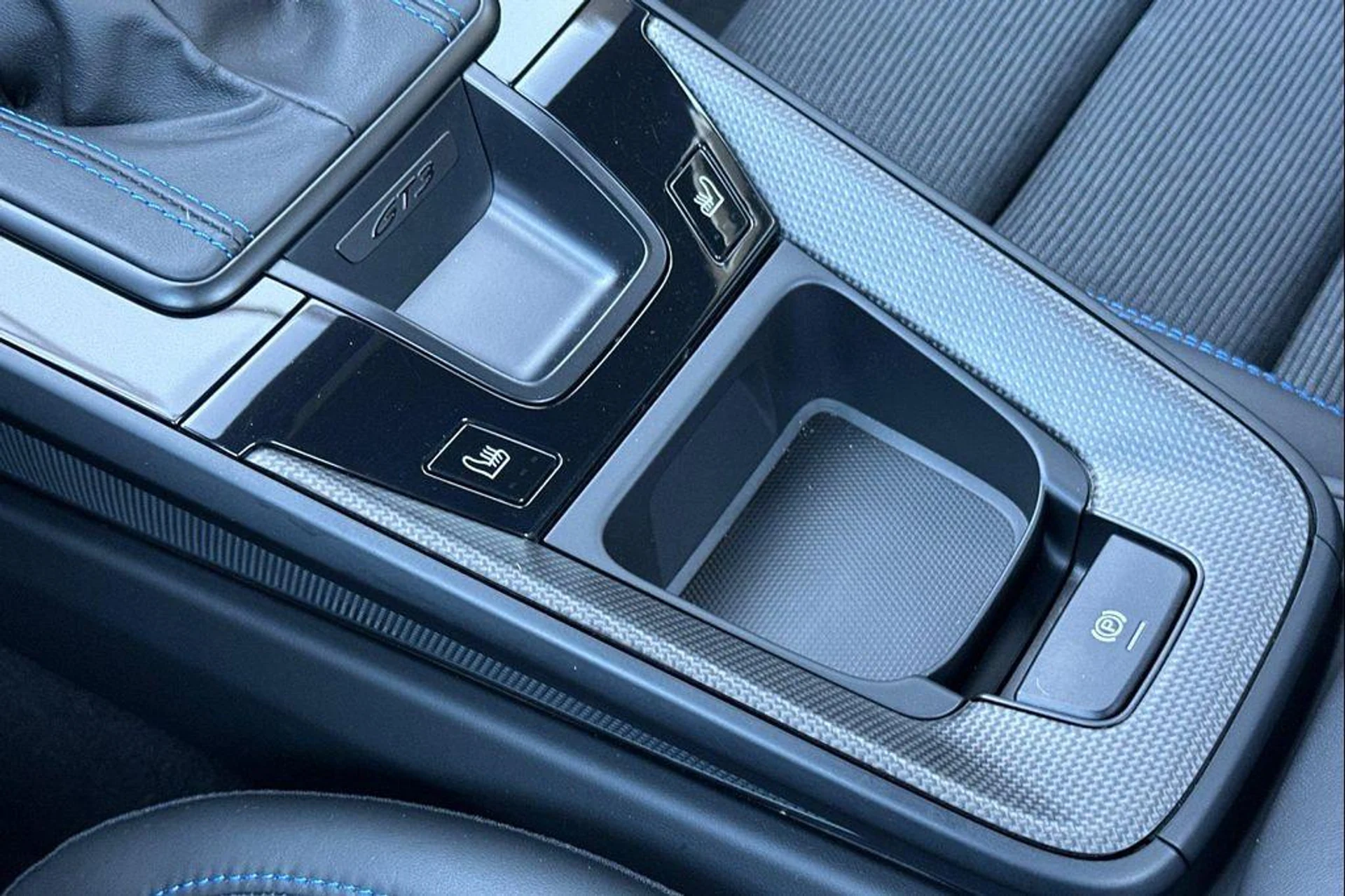 mph024_3701419040_qr_Mm_Y_Bv8_N0_L_Bf3o_Cbuzz_VFM_Hy18_d11a5c3a67