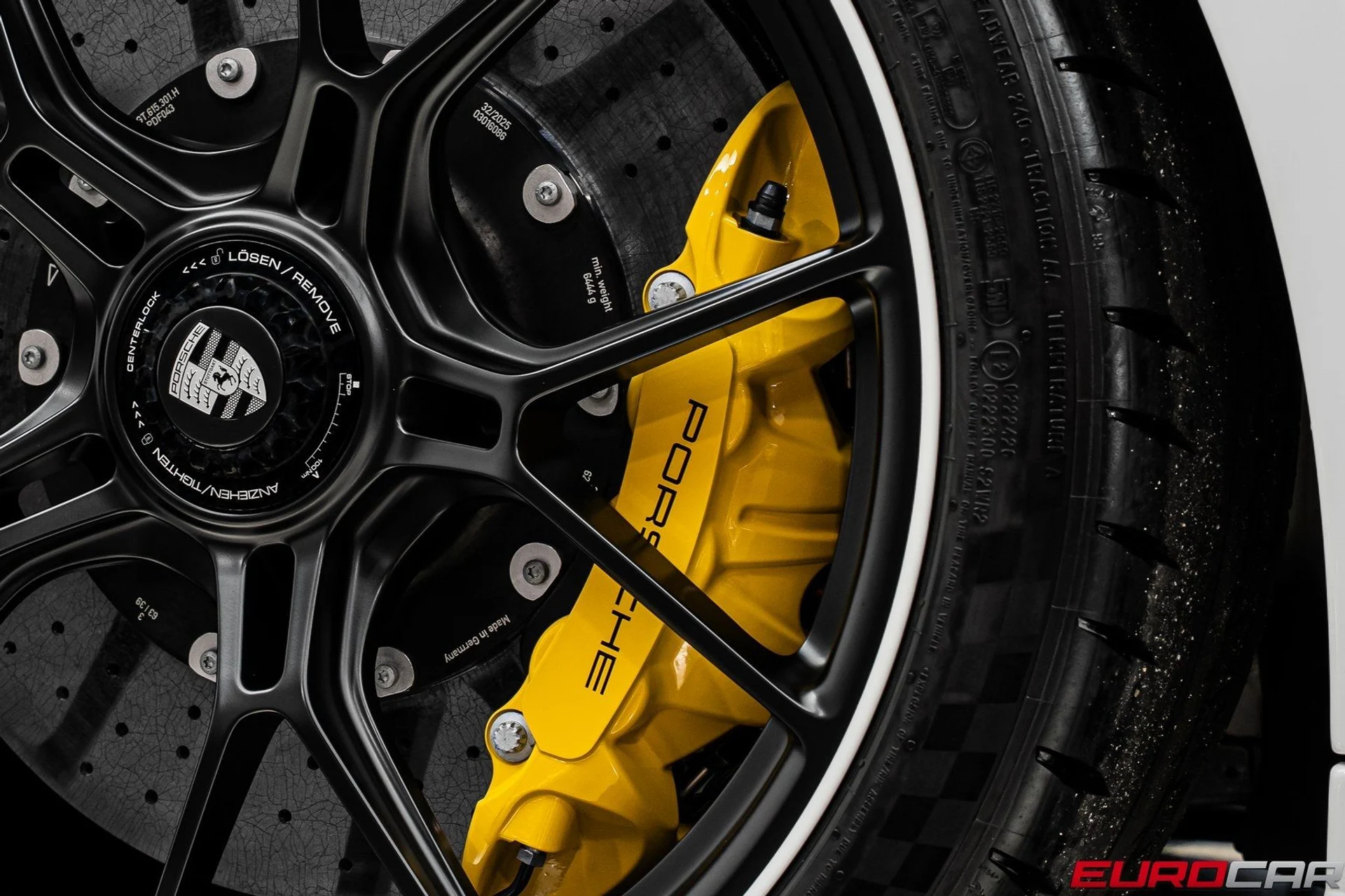 mph024_3702144073_image_25_5bb70b4e33