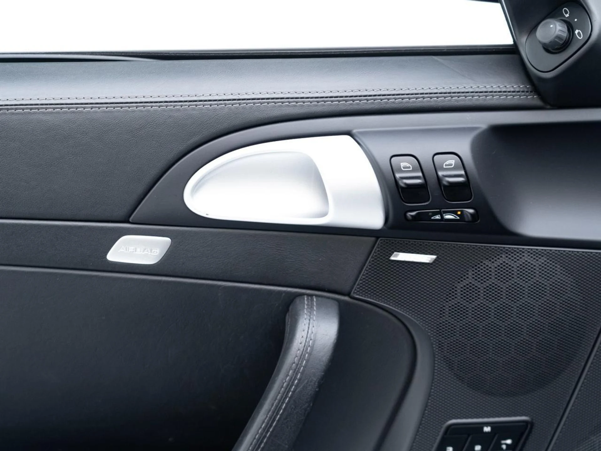 mph024_3703291959_e8f2daf580dd4b43229b0fba977b6b27_5fdeeb9f9a