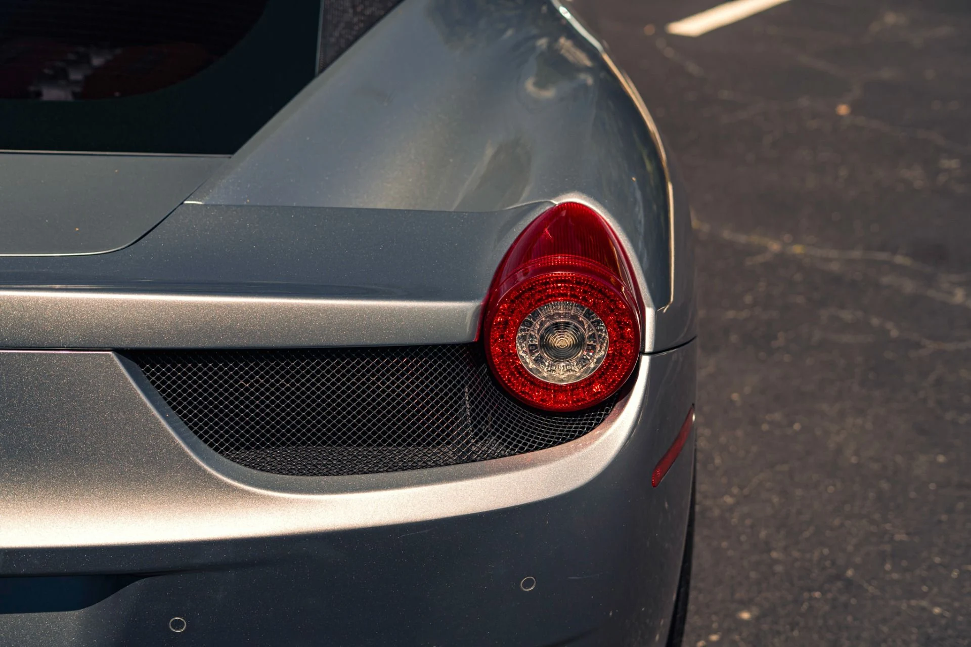 mph024_3703453315_Used_2012_Ferrari_458_Italia_1777320128_07b1810f14