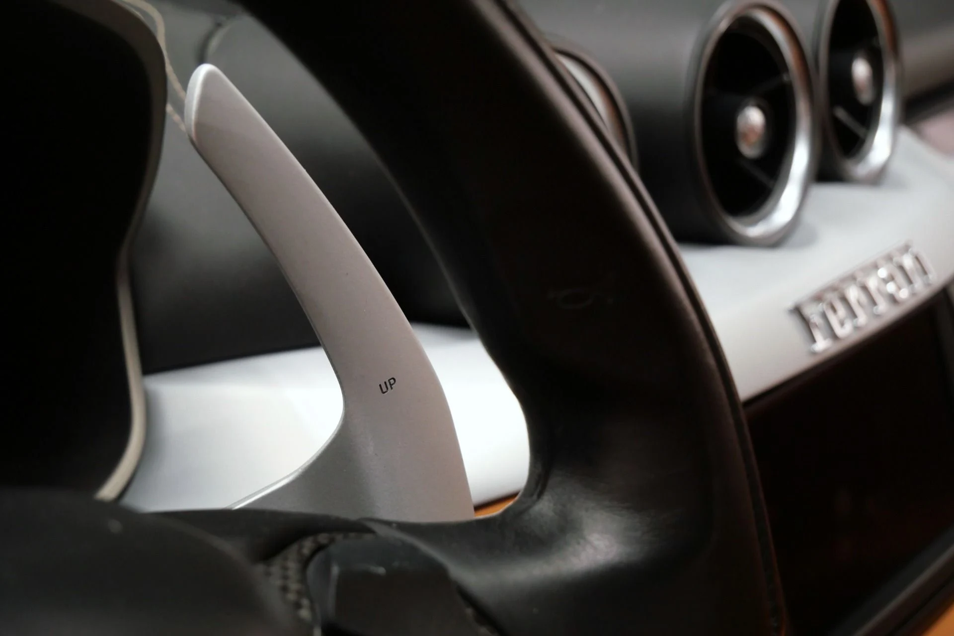 mph024_3703948718_Used_2014_Ferrari_FF_1760547739_402f9436c9