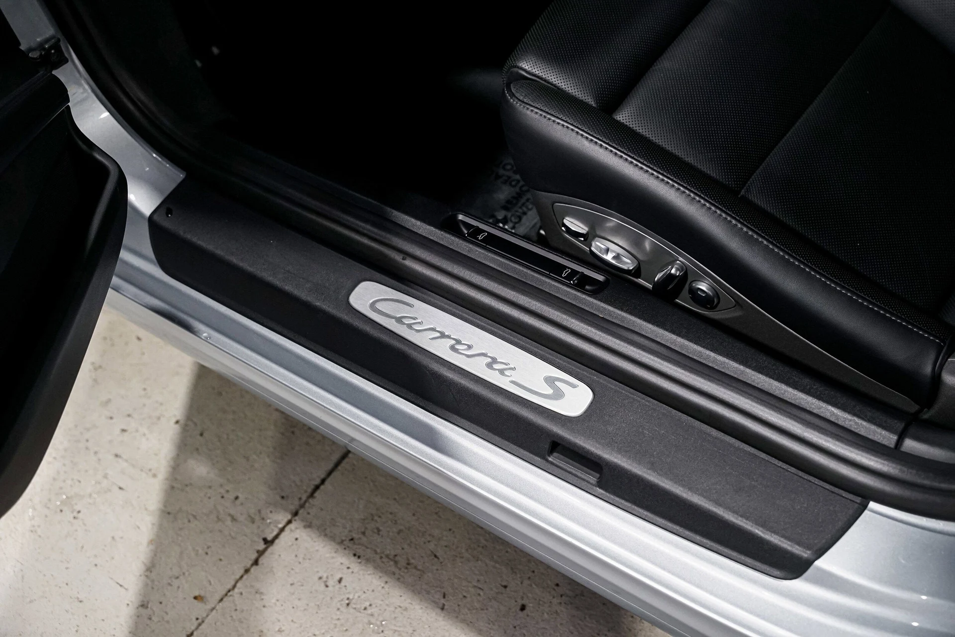 mph024_3708482713_5df51e9f19b2c132855c5f1f17ad50e4x_22b05e07e9