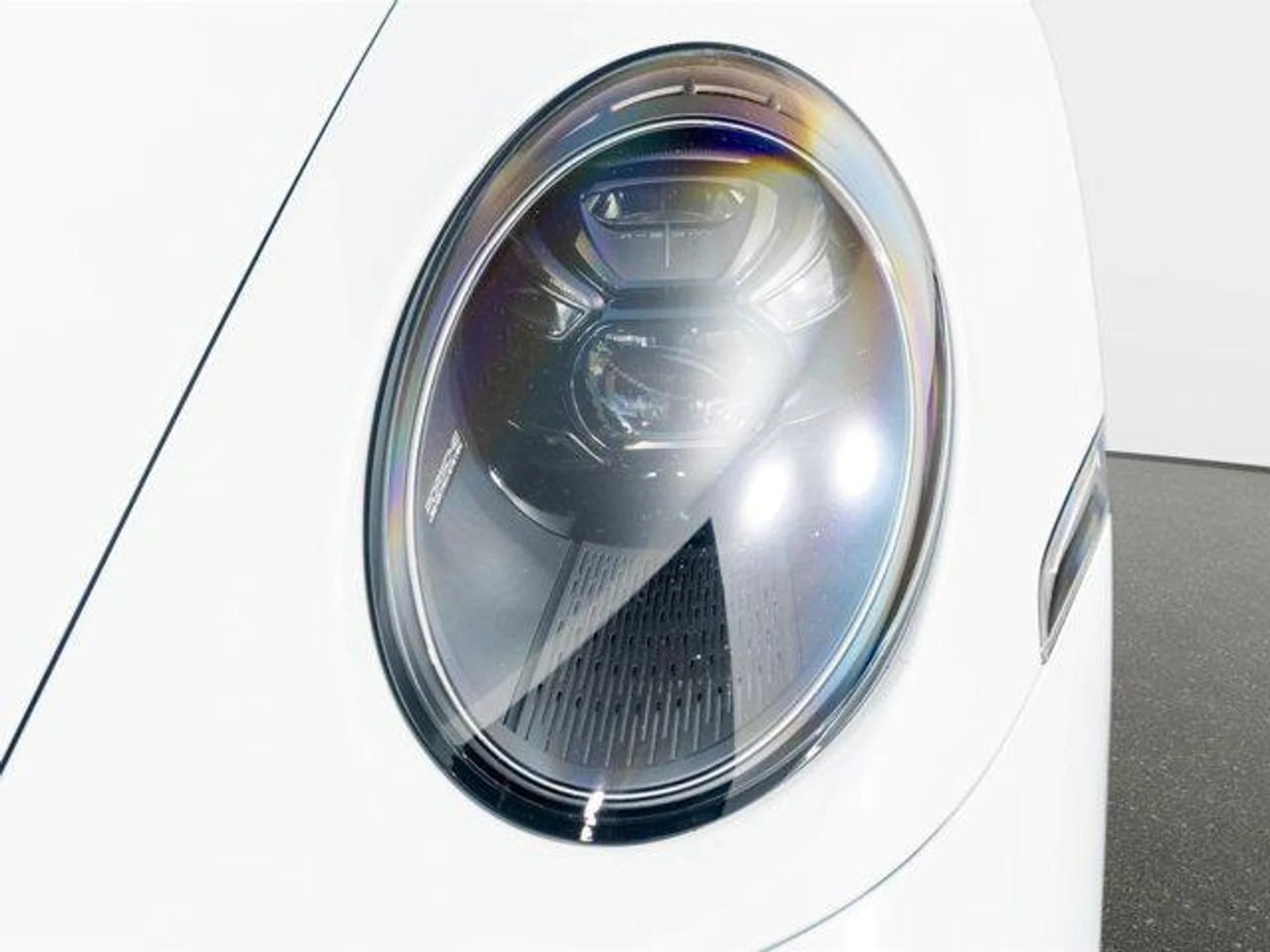 mph024_3709318137_P_Oenf5g_R_Ts_Ao_Zz_R_Cn_O_Z0_J_Aq1_Fo_f9fc1d6a93