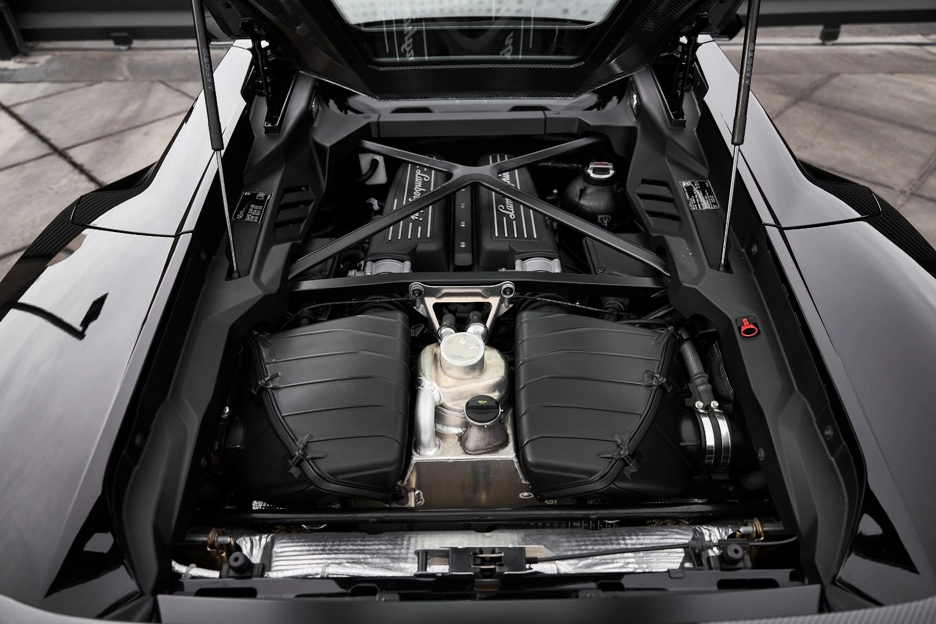 mph024_3714192604_Used_2023_Lamborghini_Huracan_Tecnica_Base_1766269023_e18dbacf71