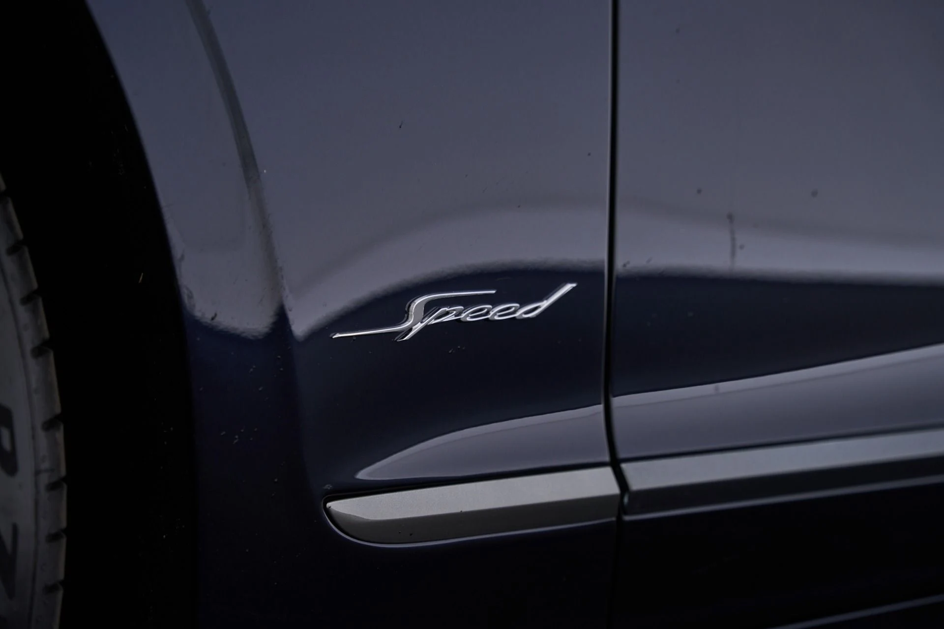 mph024_3723889292_Used_2025_Bentley_Flying_Spur_Speed_1793037821_9c0fead22a