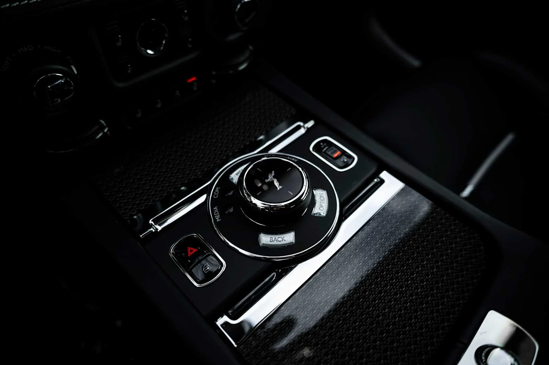 mph024_3725522610_2f92a70608f73c75e55165f5f5f7ecdcx_9a104d591a