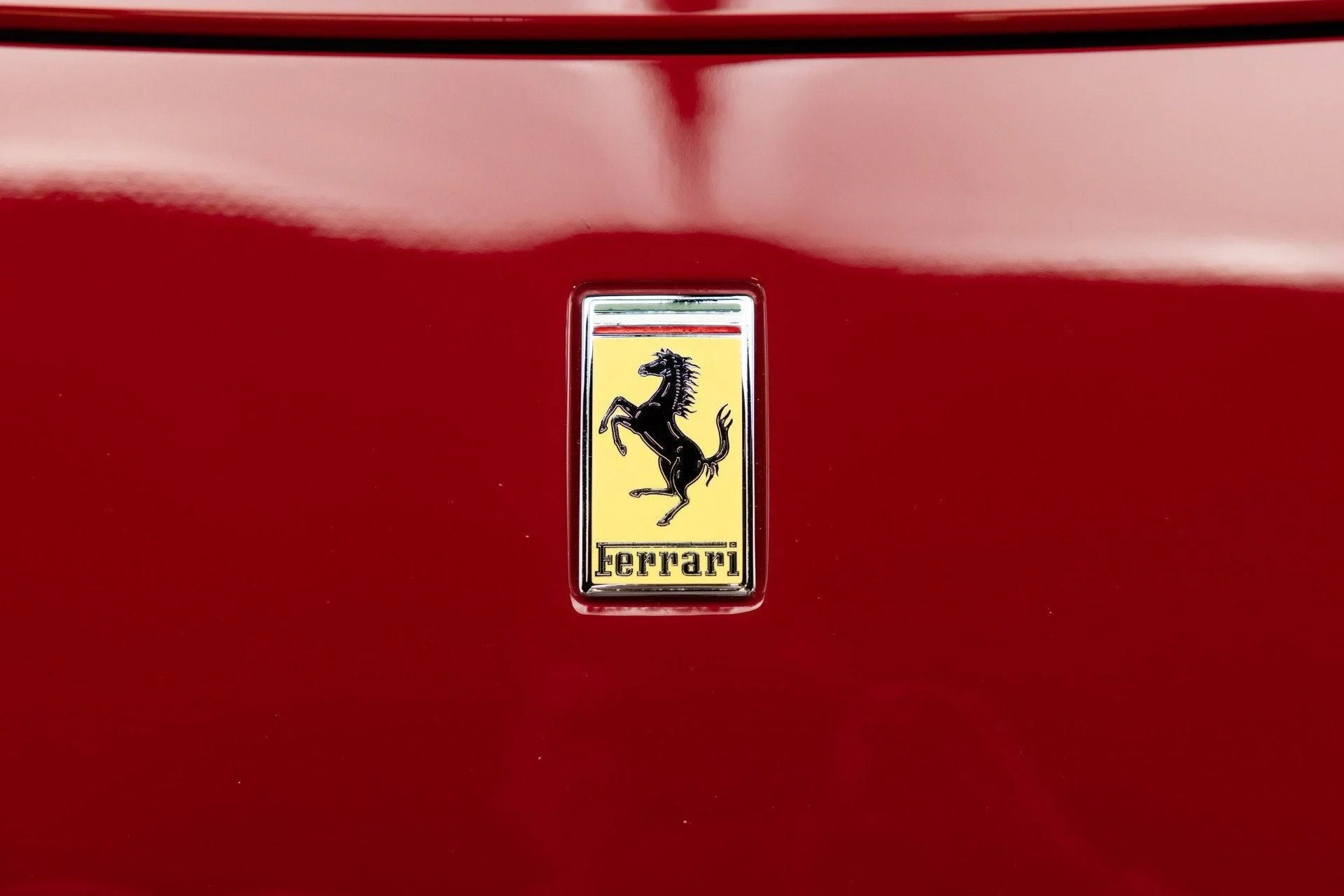 mph024_3726077408_Used_2020_Ferrari_488_Pista_Spider_1786793387_01d40ac98b