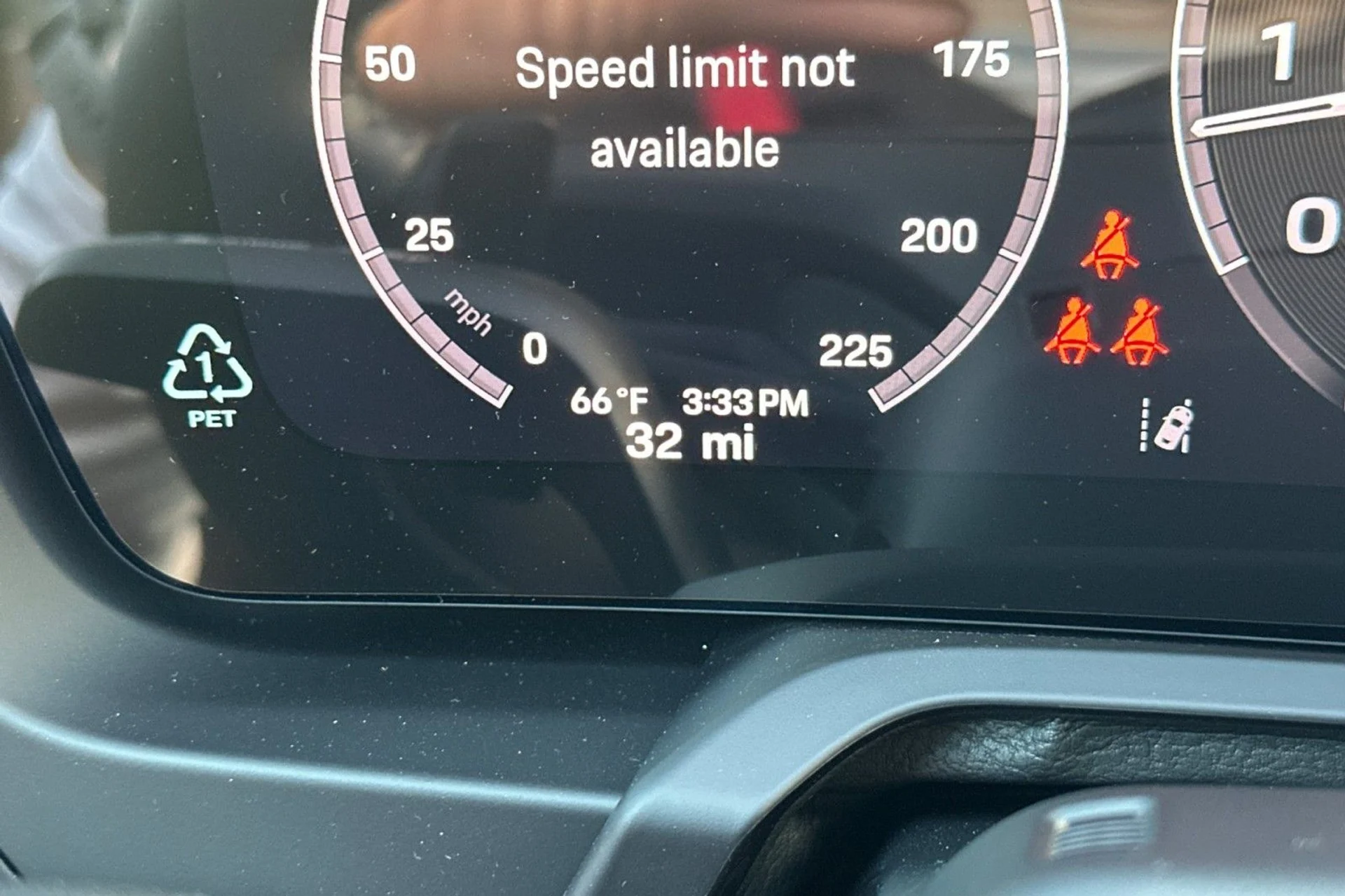 mph024_3734721907_fa09ae22b619a24faea3079f433b10f0_7658f205cd