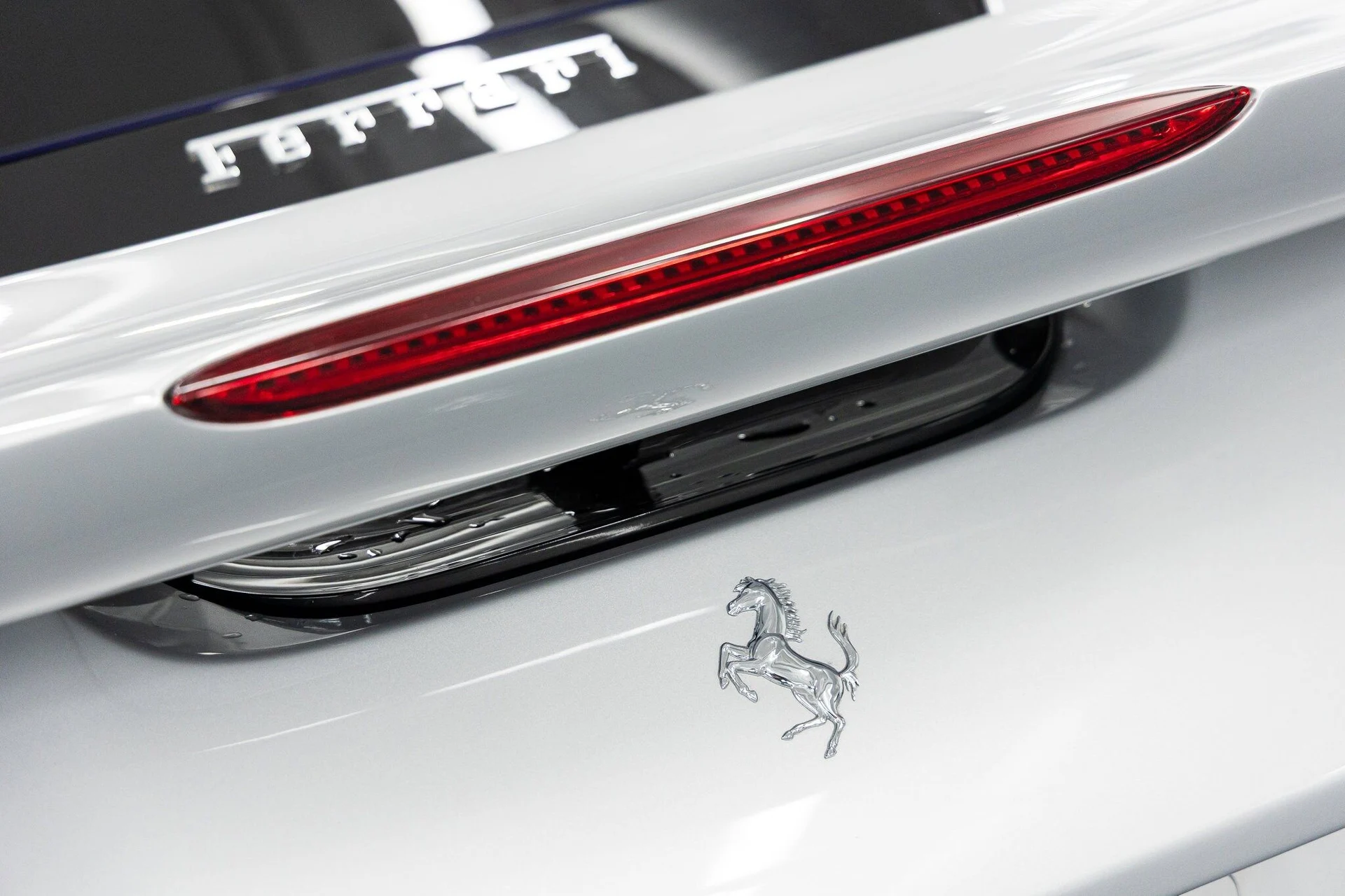 mph024_3738258568_685e775658e8161bc1262165f1e85617x_daac2dafd1