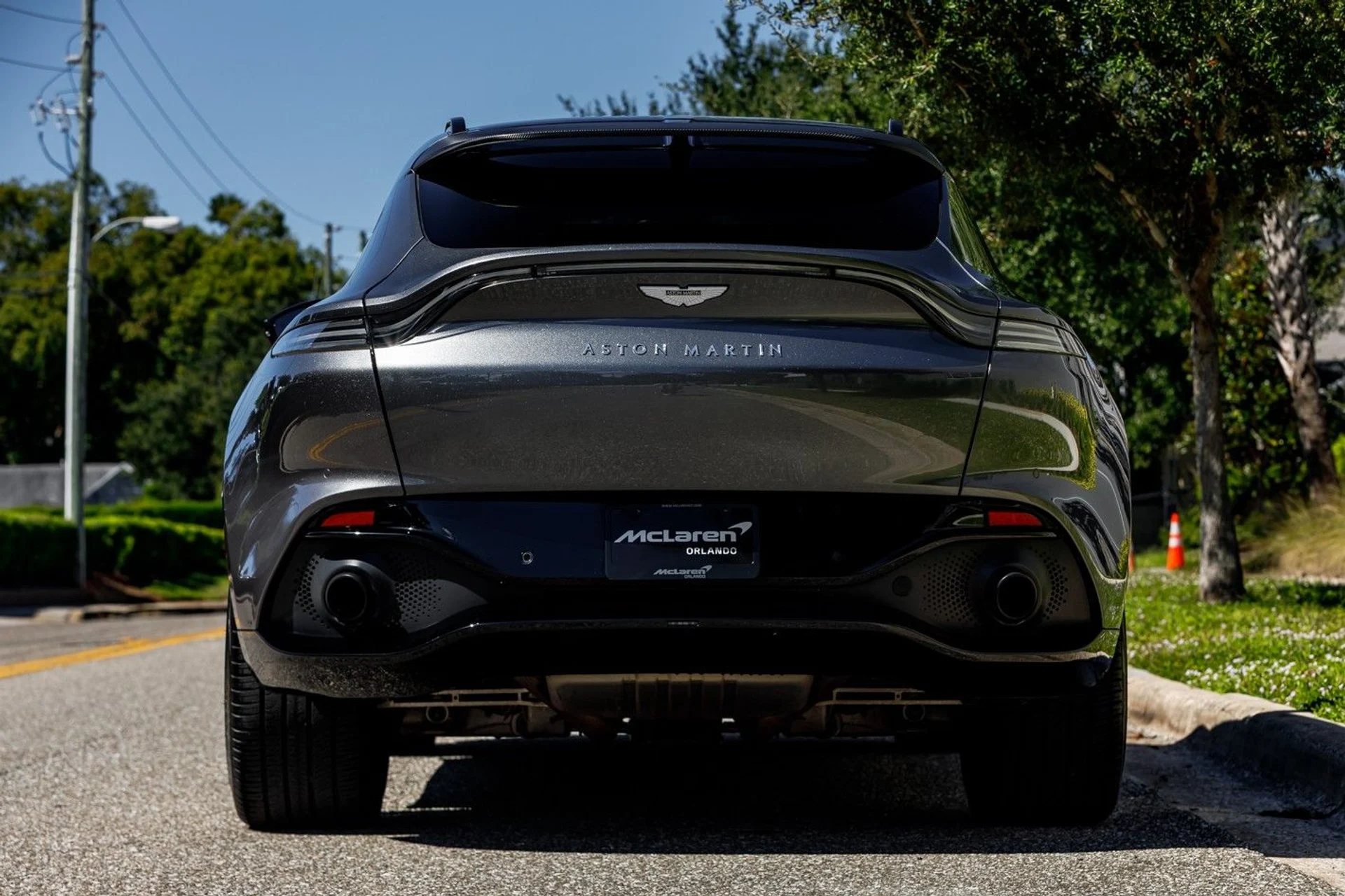 mph024_3738453444_Used_2021_Aston_Martin_DBX_f2e354cceb