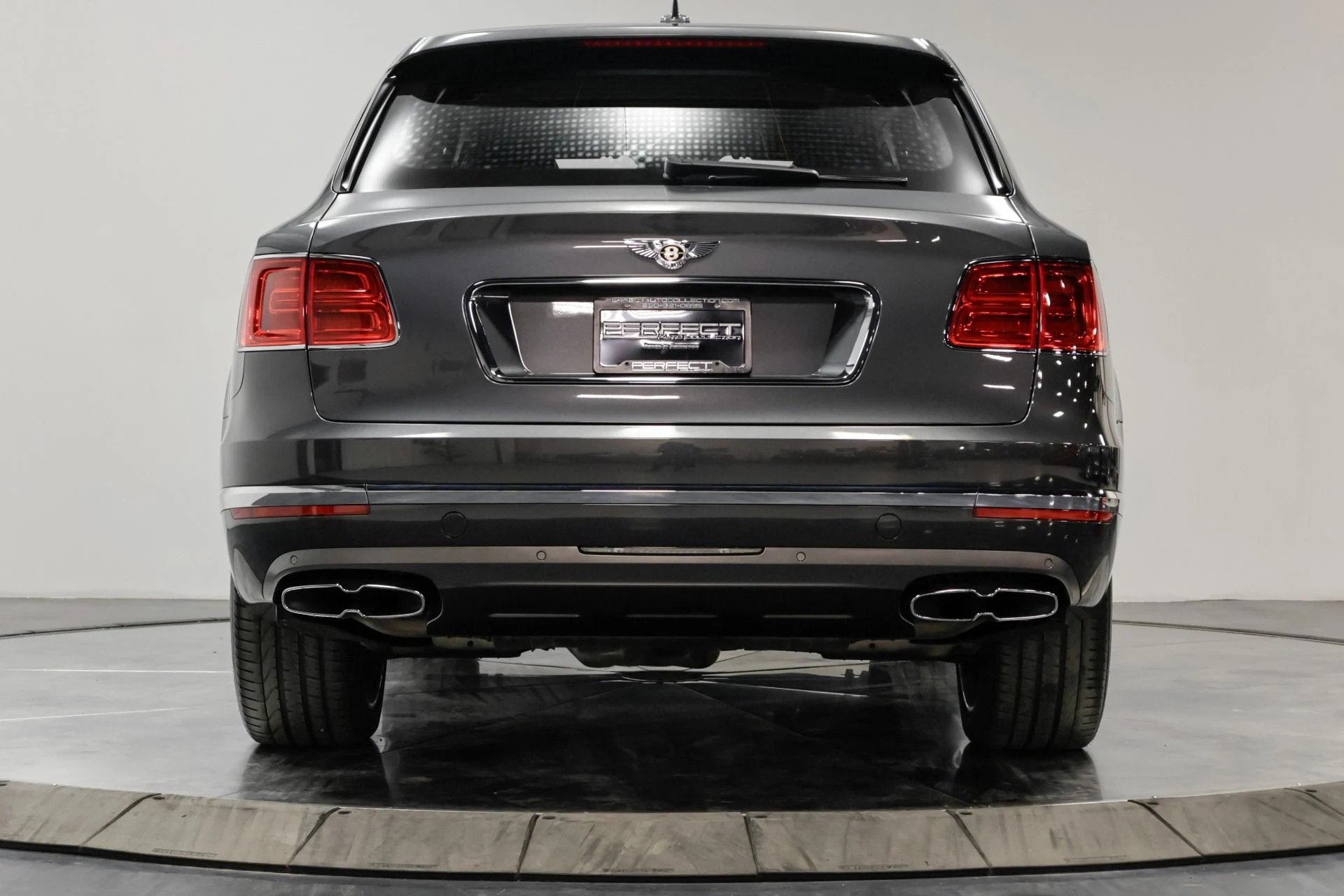 mph024_3739888229_Used_2020_Bentley_Bentayga_V8_1761664862_06771fe3ac