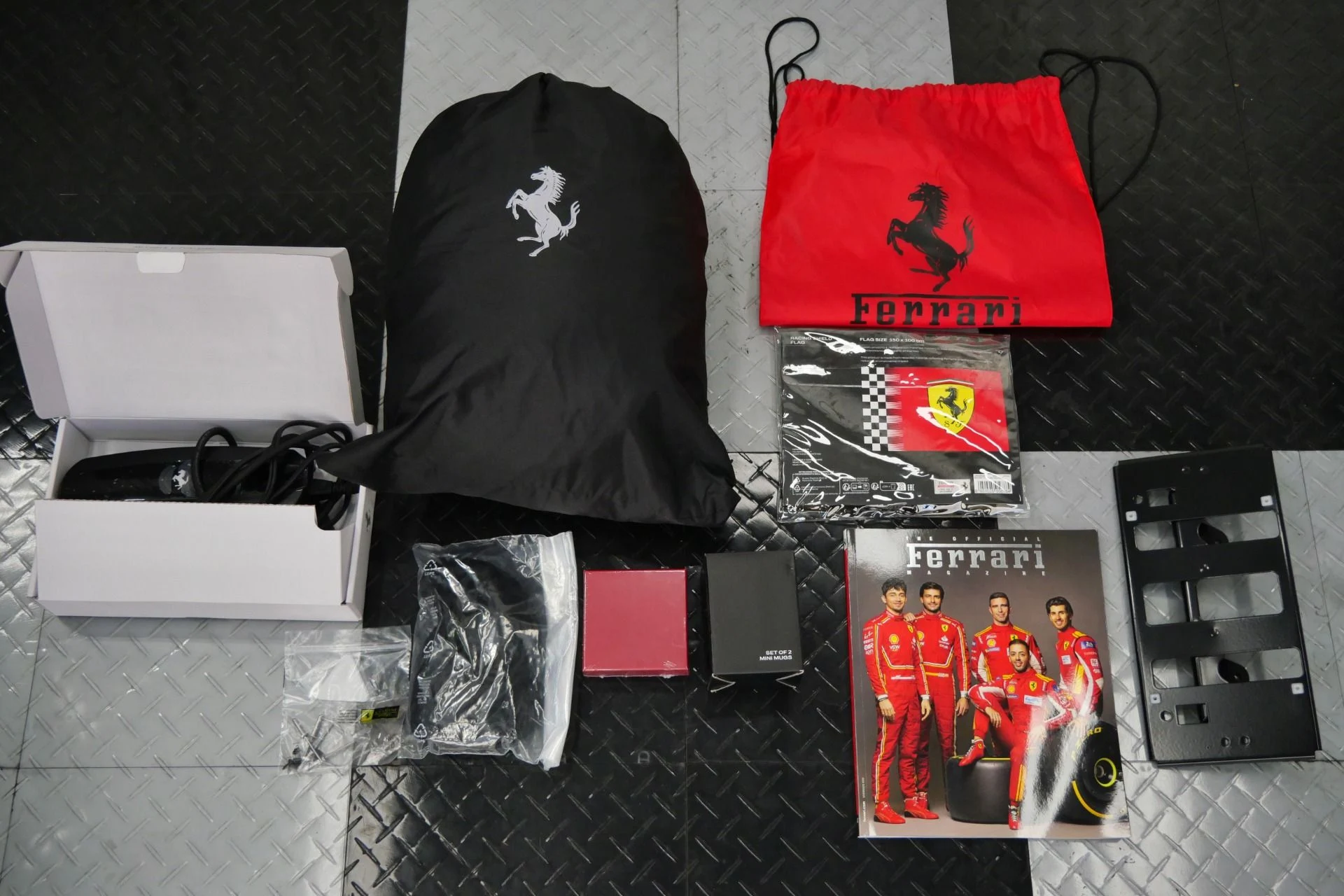 mph024_37425046_Used_2025_Ferrari_12_Cilindri_1760028103_edb1fbc6a6
