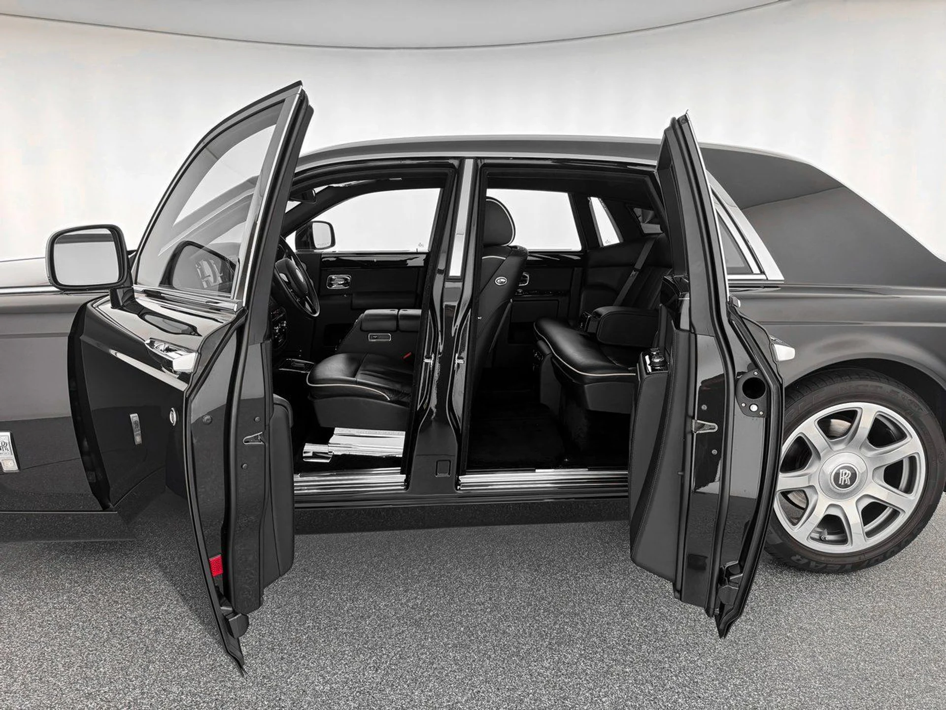 mph024_3748258146_21c5f0f5e79c281ec64c567f505b7aacx_231476dd6d