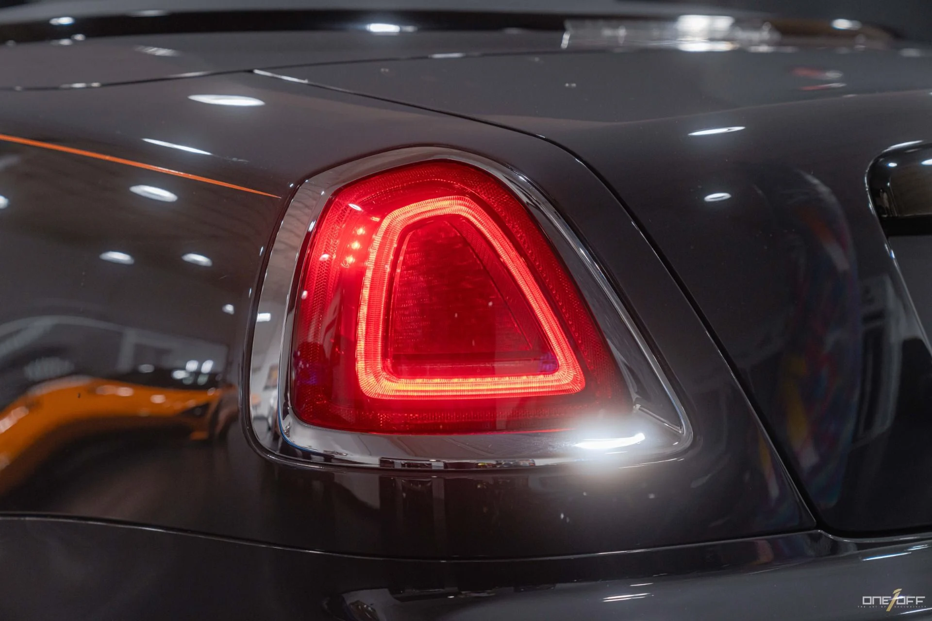 mph024_3749523159_Used_2018_Rolls_Royce_Dawn_1_of_1_Bespoke_Special_Order_Black_Badge_1731615753_7dc5026804