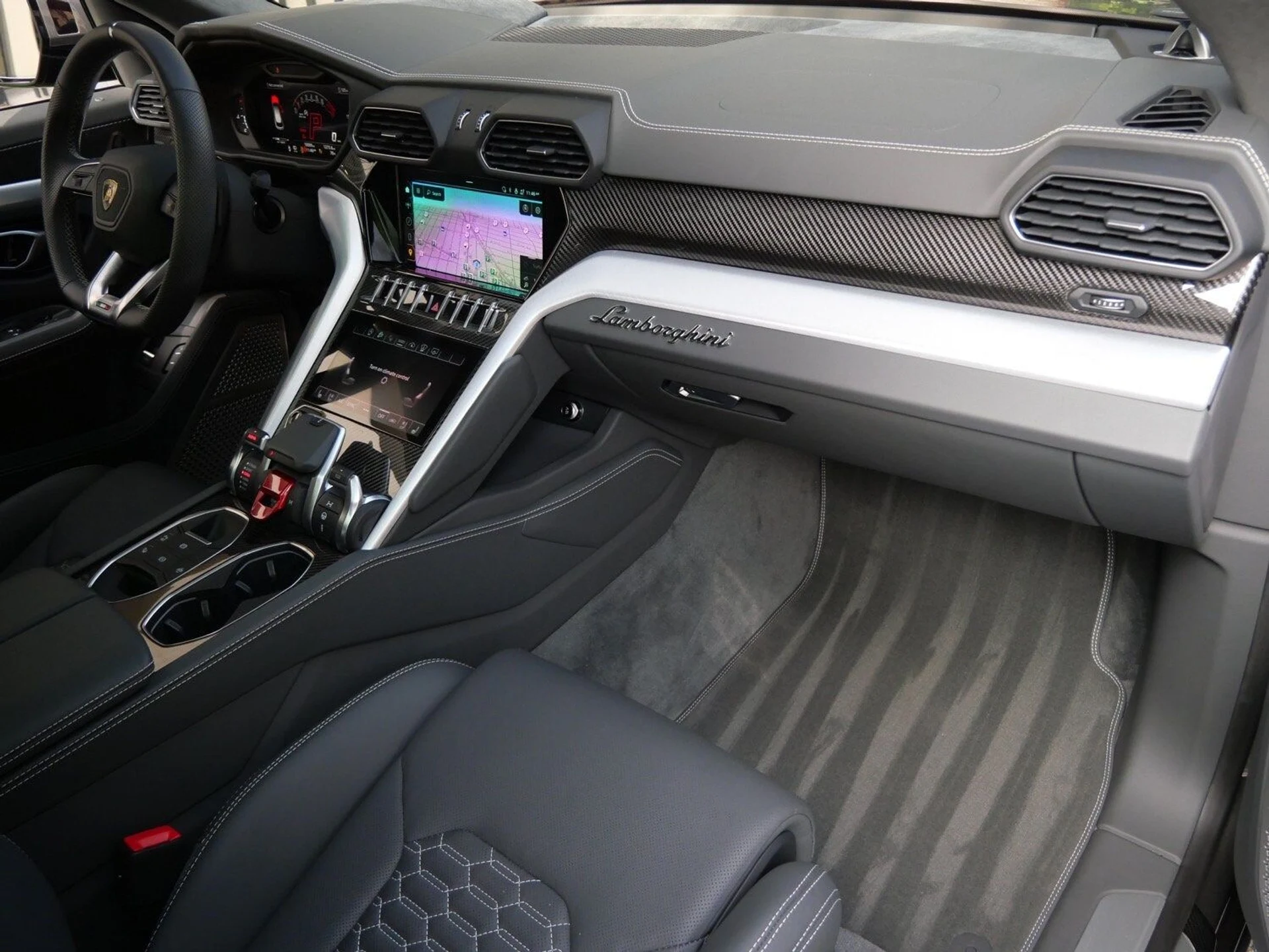 mph024_3759240153_5081b1dedf8291525f89e23f558e626ax_0f700fec98