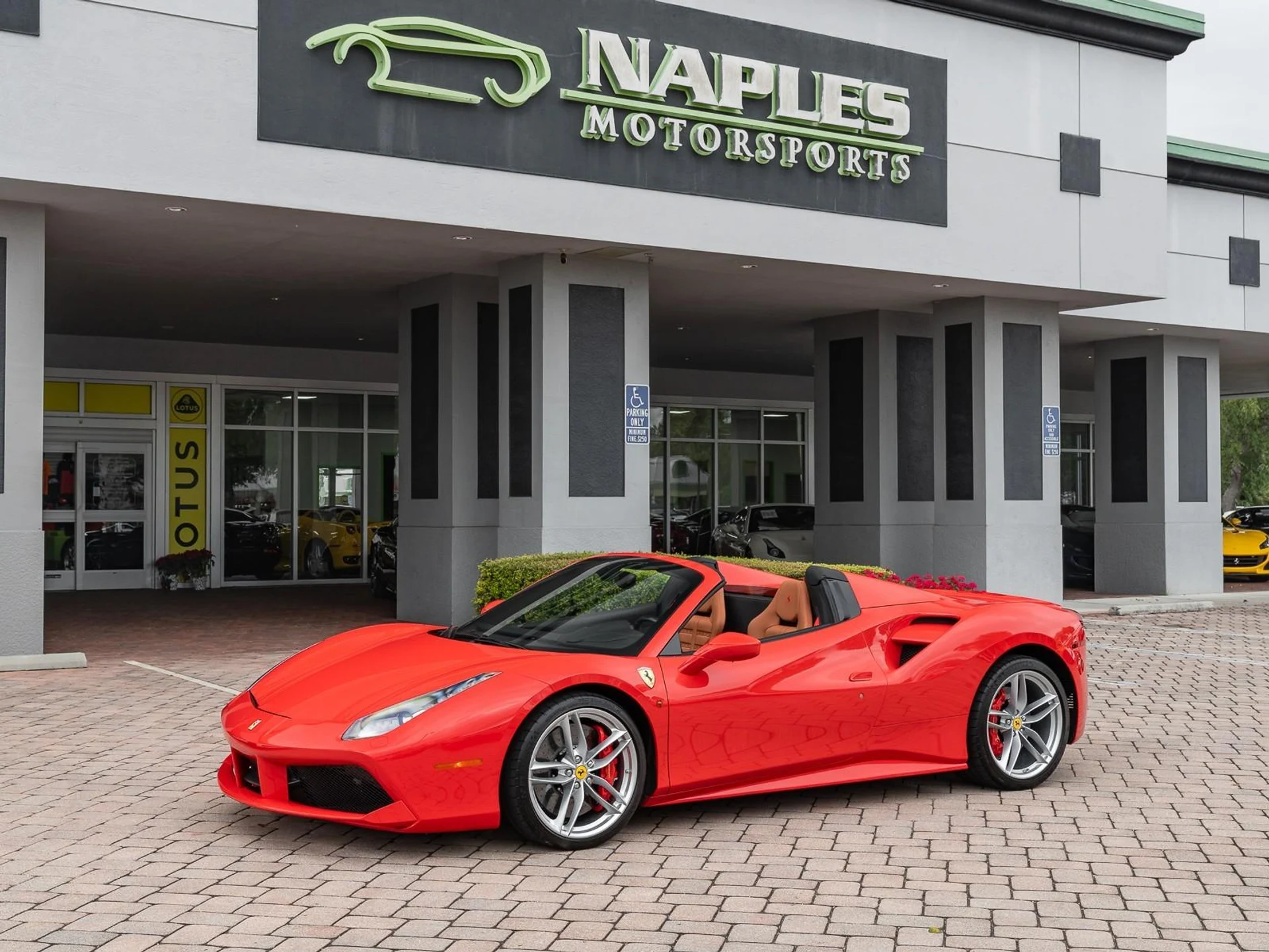 mph024_3762645023_Used_2019_Ferrari_488_Spider_1764709571_7efacafdc8